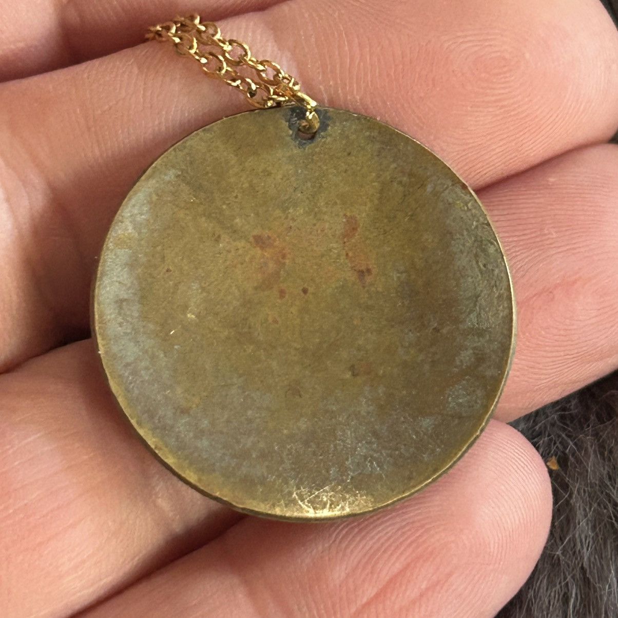 Vintage Vintage brass Egyptian revival turtle medallion necklace Size ONE SIZE - 7 Thumbnail