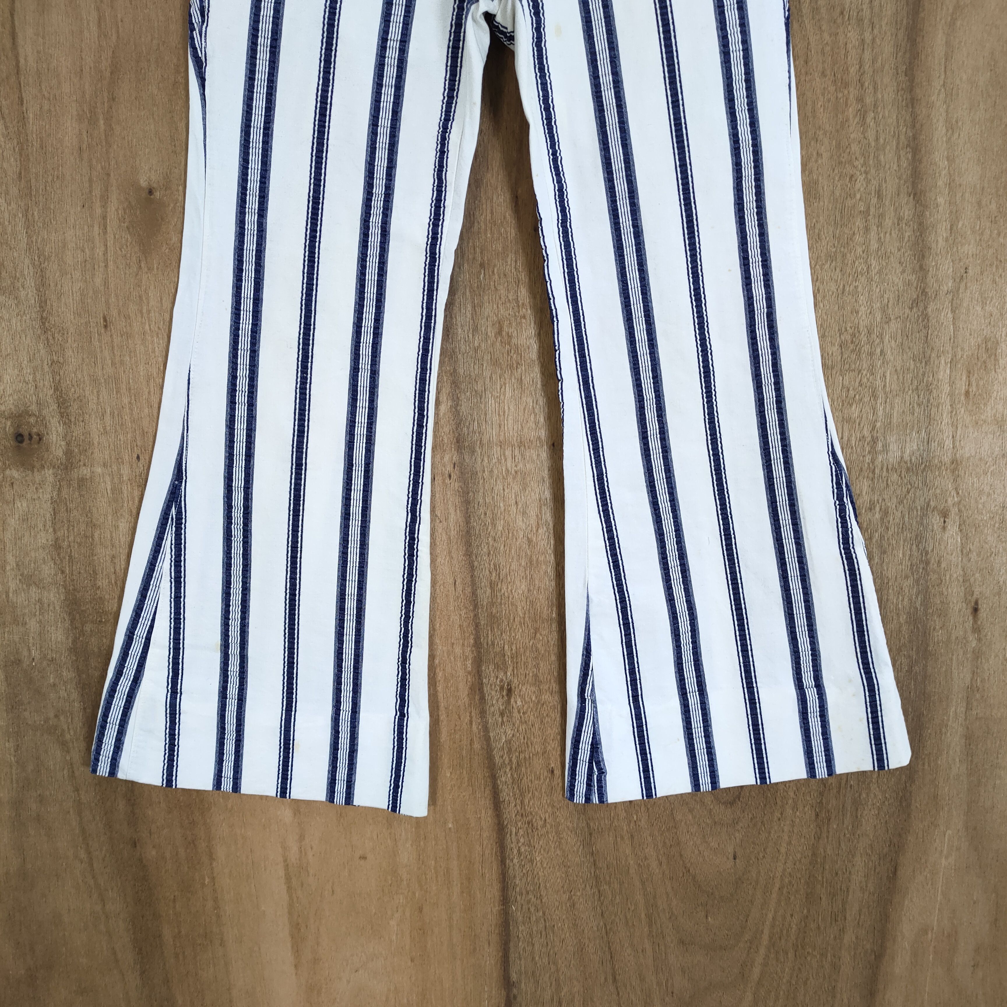 Japan Blue × Solid and Striped × Vintage VINTAGE BLUE WAY TALON STRIPE FLARED PANTS Size US 28 / EU 44 - 4 Thumbnail