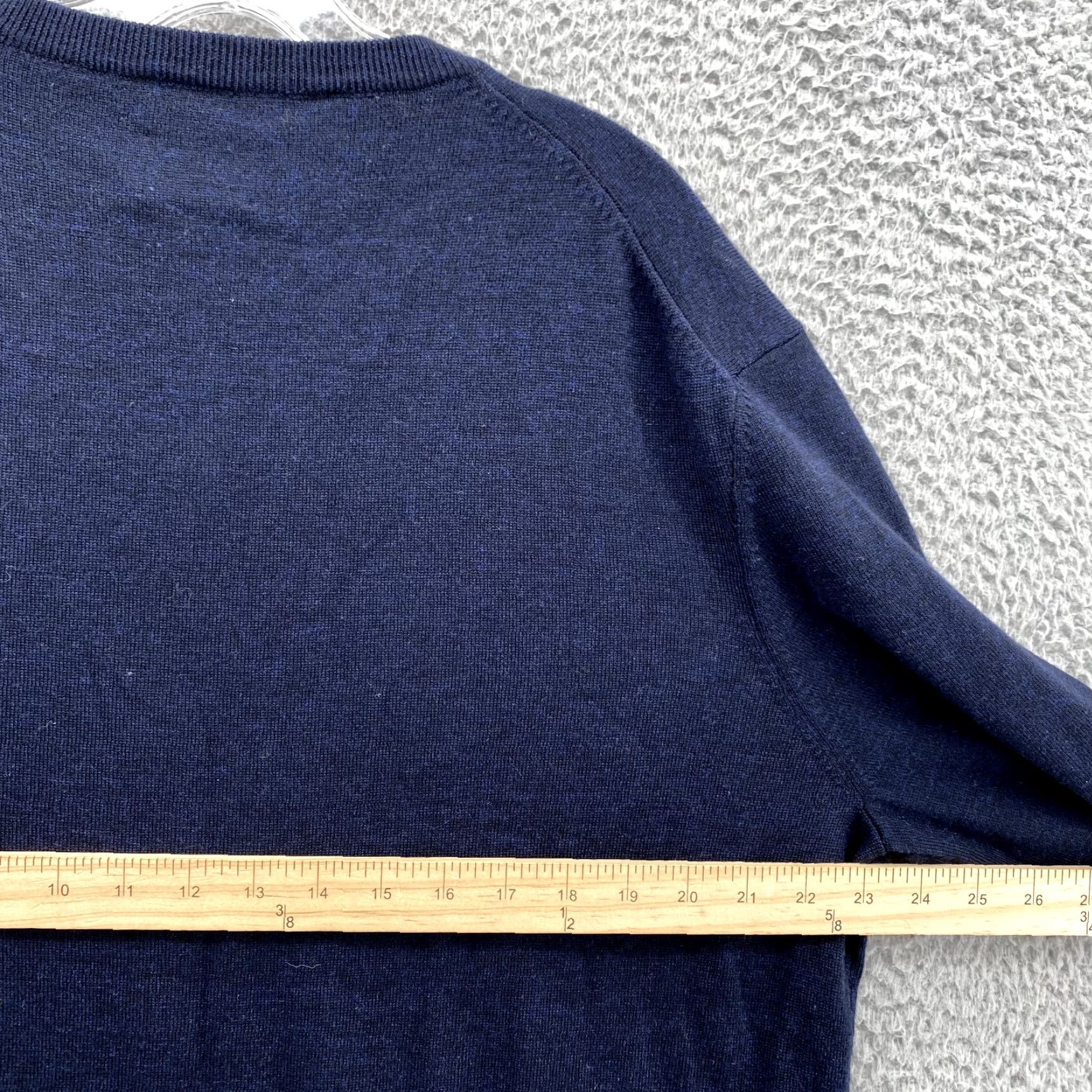 UNTUCKit UNTUCKit Sweater Men’s XL Navy Merino Wool V-Neck Long Sleeve Golf Preppy 90's Size US XL / EU 56 / 4 - 7 Thumbnail
