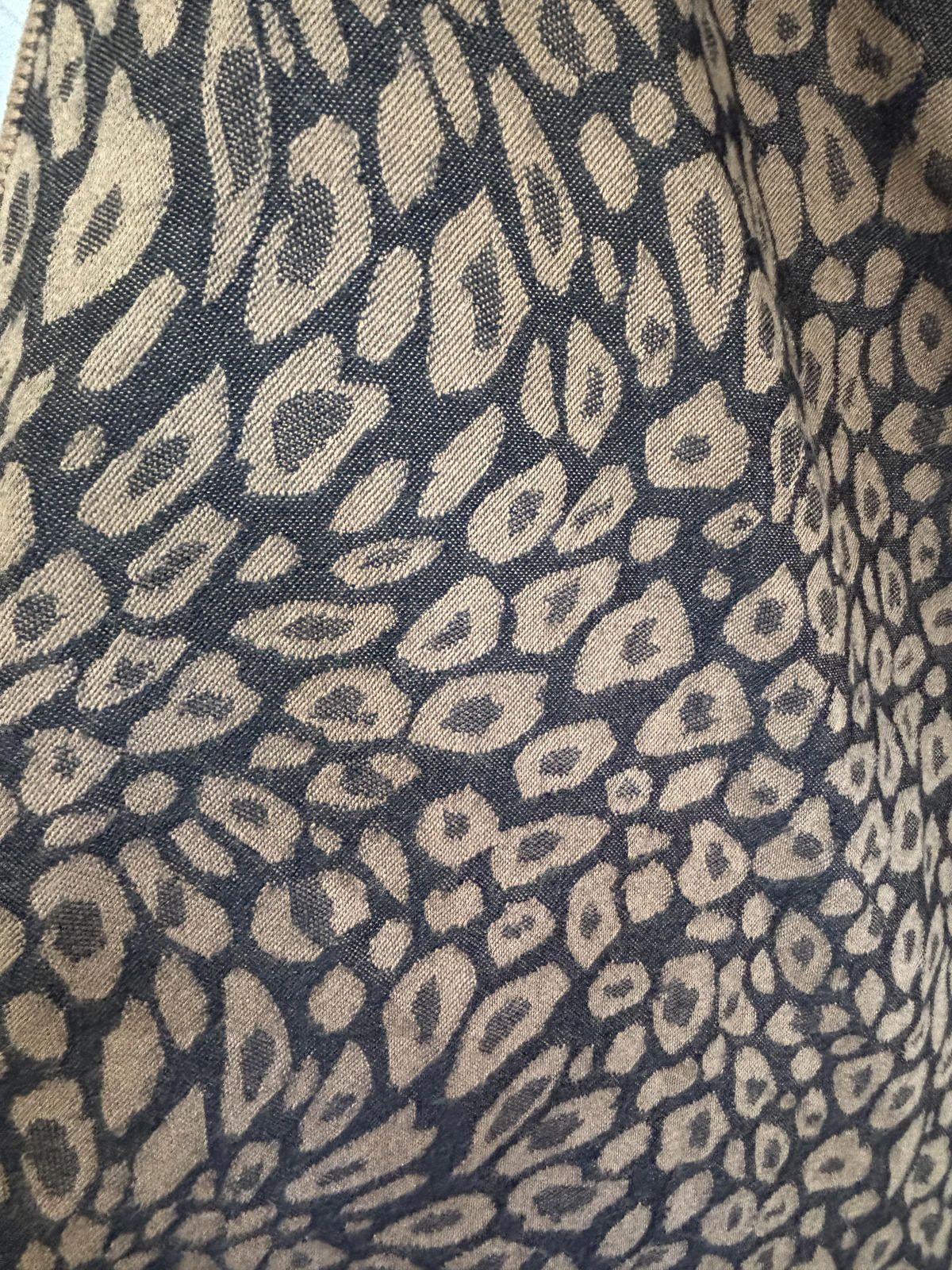 Other SERRV international Alpaca Boho Brown Leopard Print Komodo Size ONE SIZE - 3 Thumbnail