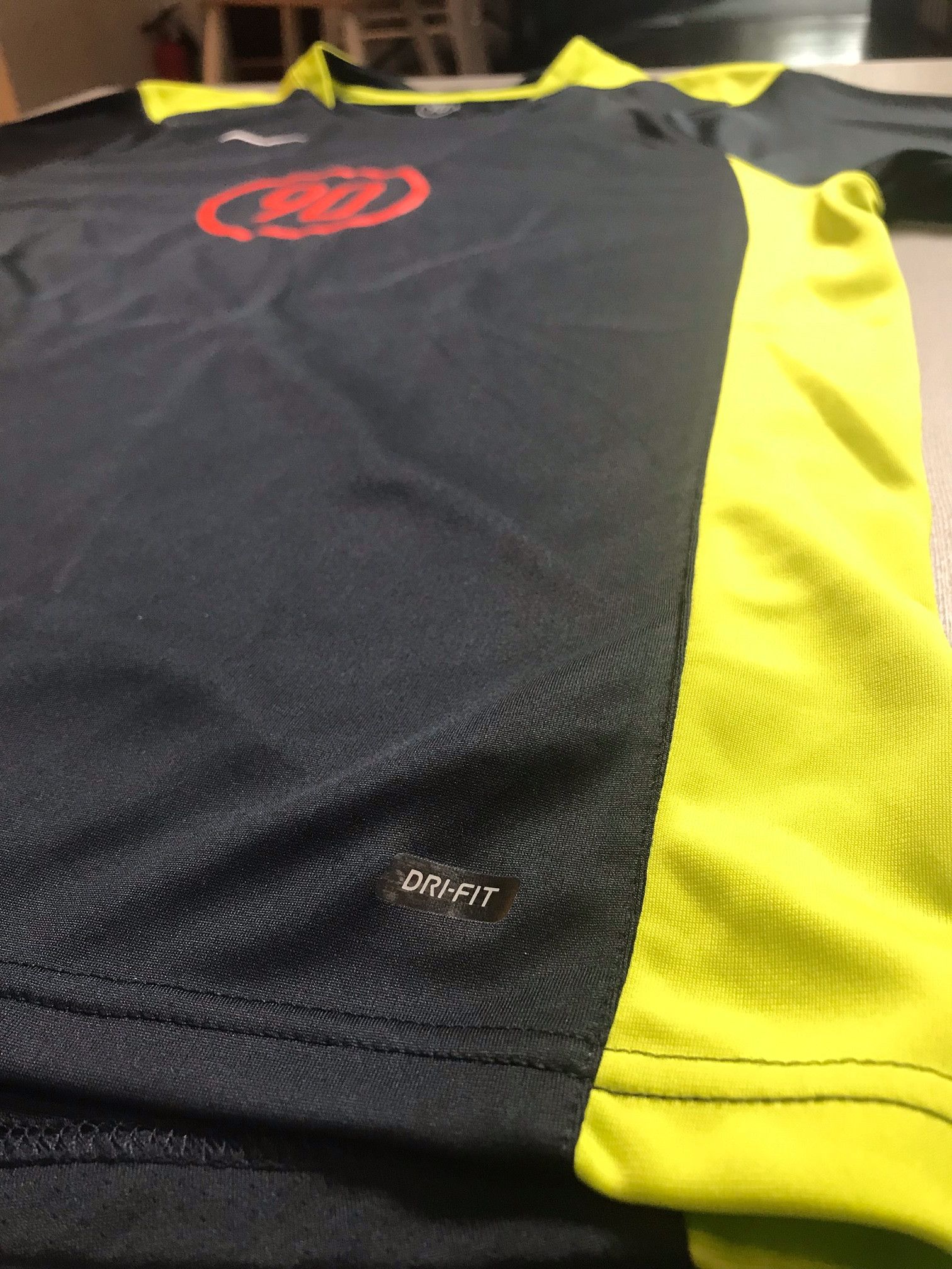 Nike Nike 90 DriFit Athletic Shirt Size US L / EU 52-54 / 3 - 4 Thumbnail