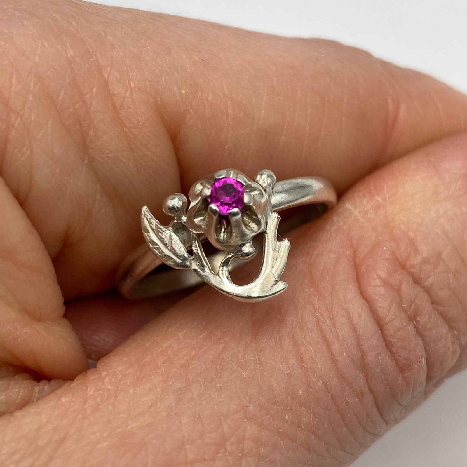 Sterling Silver Vintage Soviet 925 Sterling Silver Ruby Ring Size 8.5 Size ONE SIZE - 8 Thumbnail