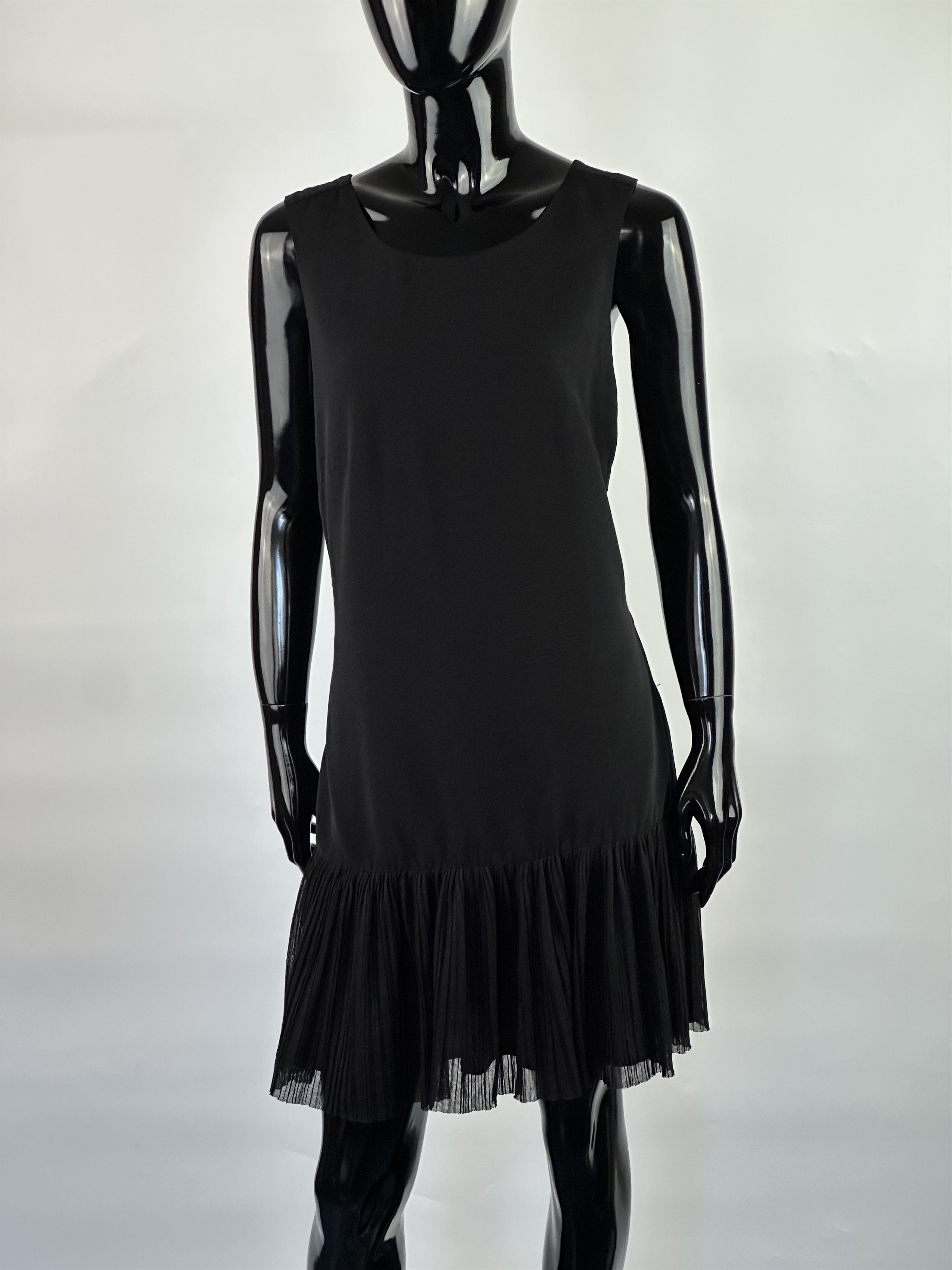 Sandro Sandro Black Sleeveless Short Dress Size 2 Size M / US 6-8 / IT 42-44 - 1 Thumbnail