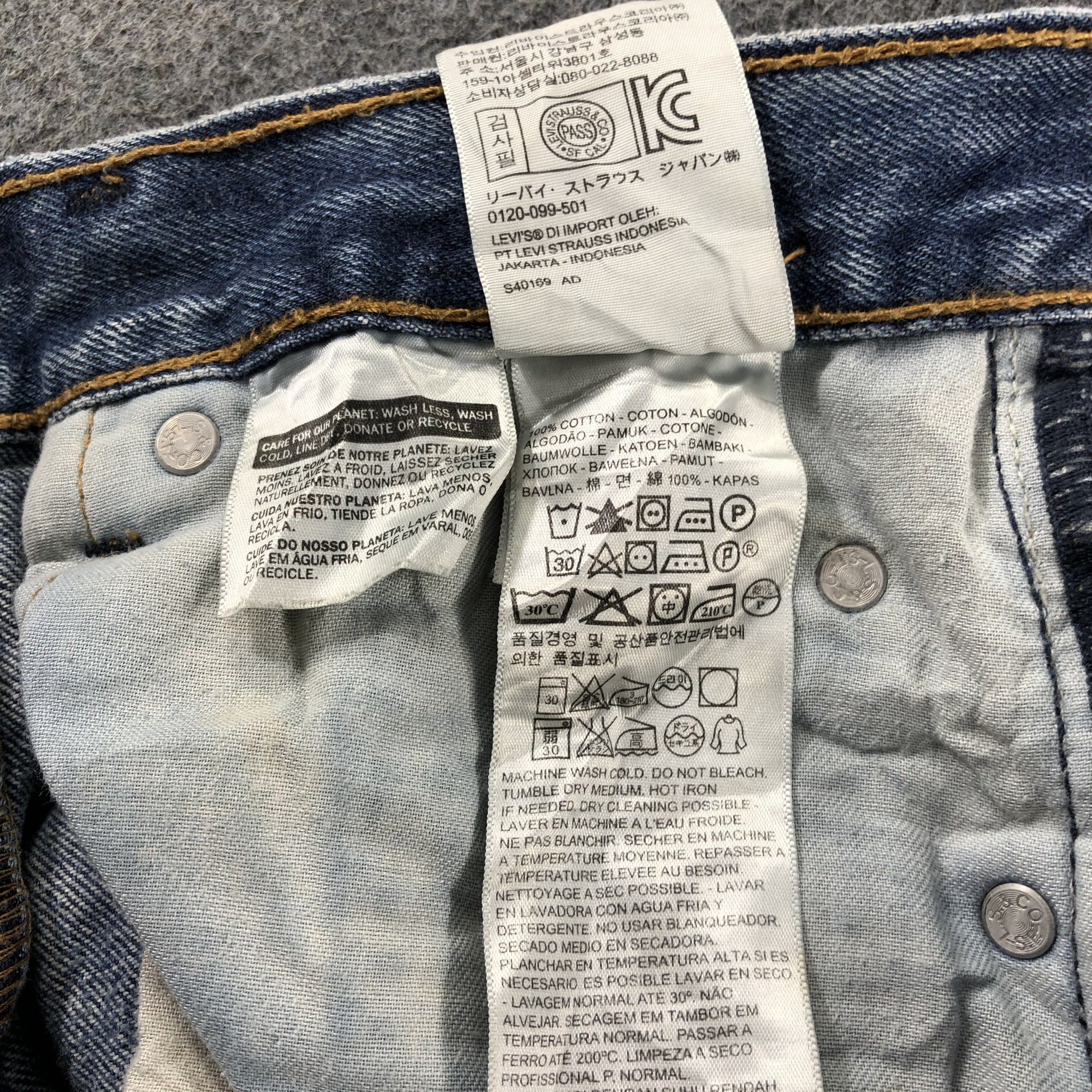 Levi's Vintage Blue Wash Levis 505 Jeans-J2564 Size US 29 - 14 Thumbnail