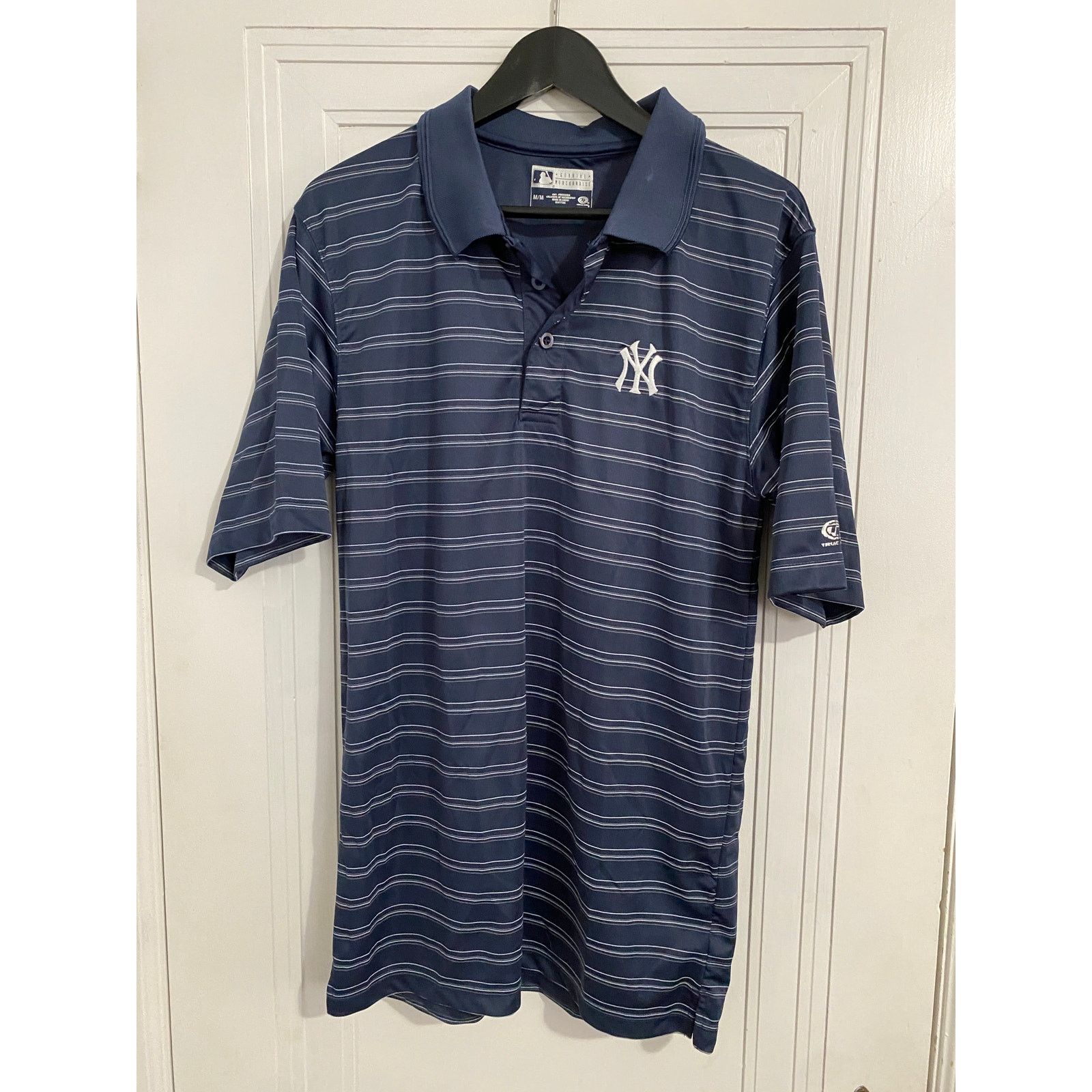 MLB New York Yankees Blue Striped Polo Shirt Men's Size Medium Size US M / EU 48-50 / 2 - 1 Thumbnail