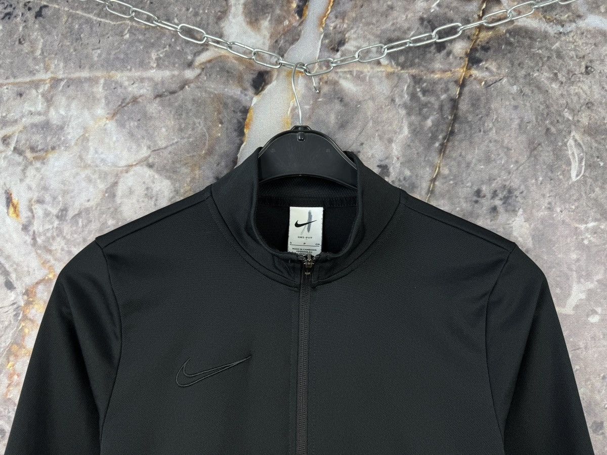 Nike Men’s Nike Dry-Fit Full Zip Sports Sweatshirt Black Size S Size US S / EU 44-46 / 1 - 2 Thumbnail
