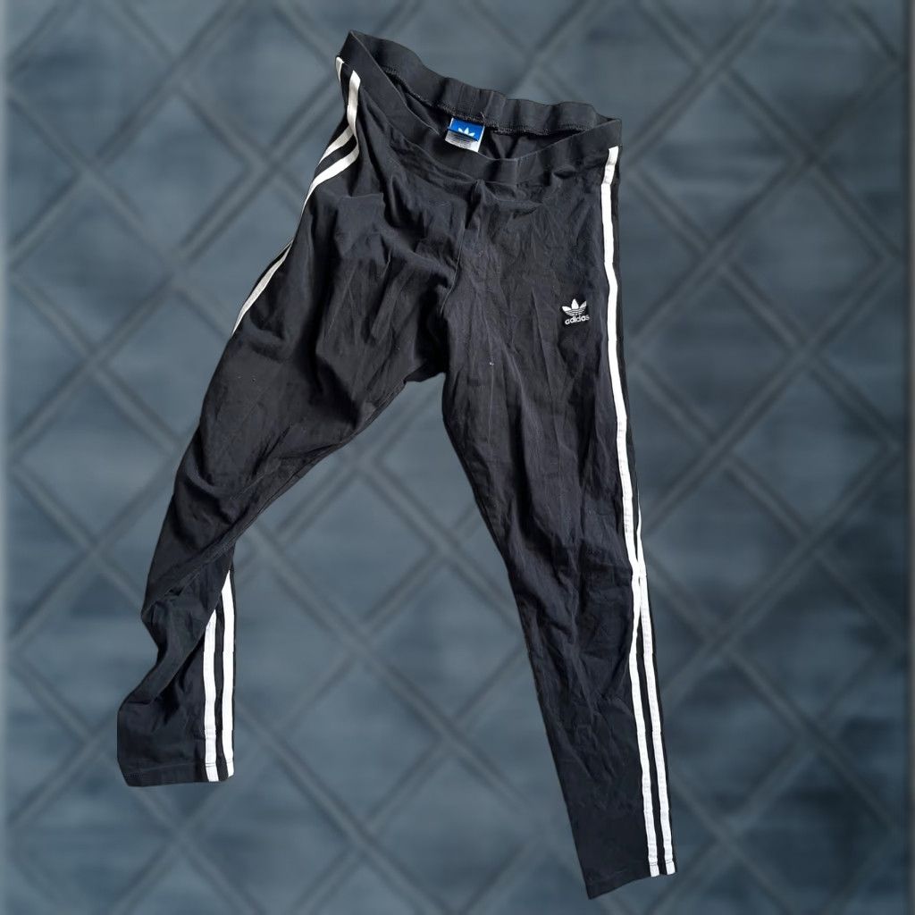 Adidas Adidas Pants Womens M Black Compression Athletic Leggings Running 26X26 Everyday Sports Size 32" / US 10 / IT 46 - 1 Thumbnail