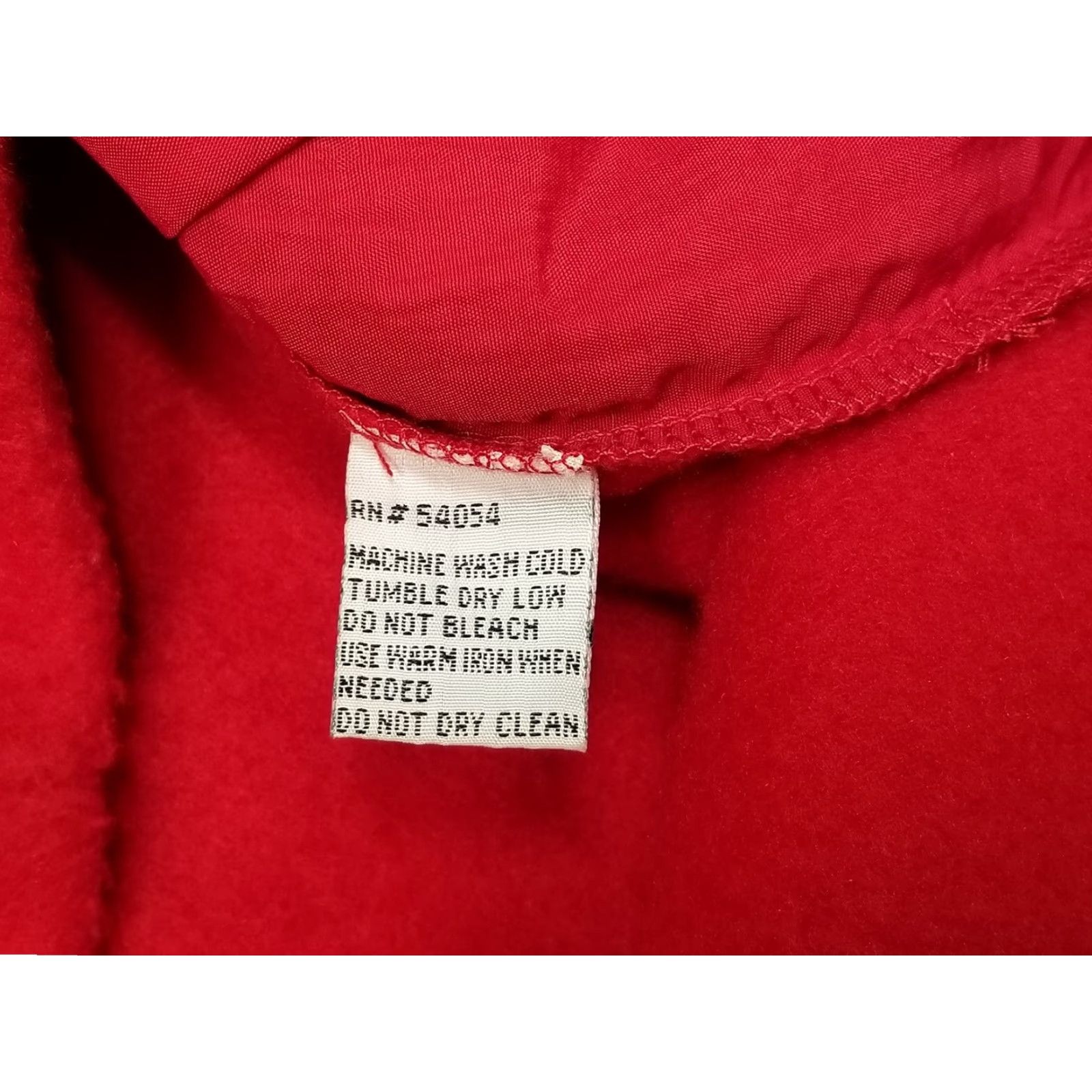 Bugle Boy VINTAGE Bugle Boy Snow Fleece Sweater Mens Small Red Pullover 1/4 Zip Christmas Holiday Shirts Mens Red 1/4 Zip Embroidered Logo Regular Knit Size US S / EU 44-46 / 1 - 7 Thumbnail
