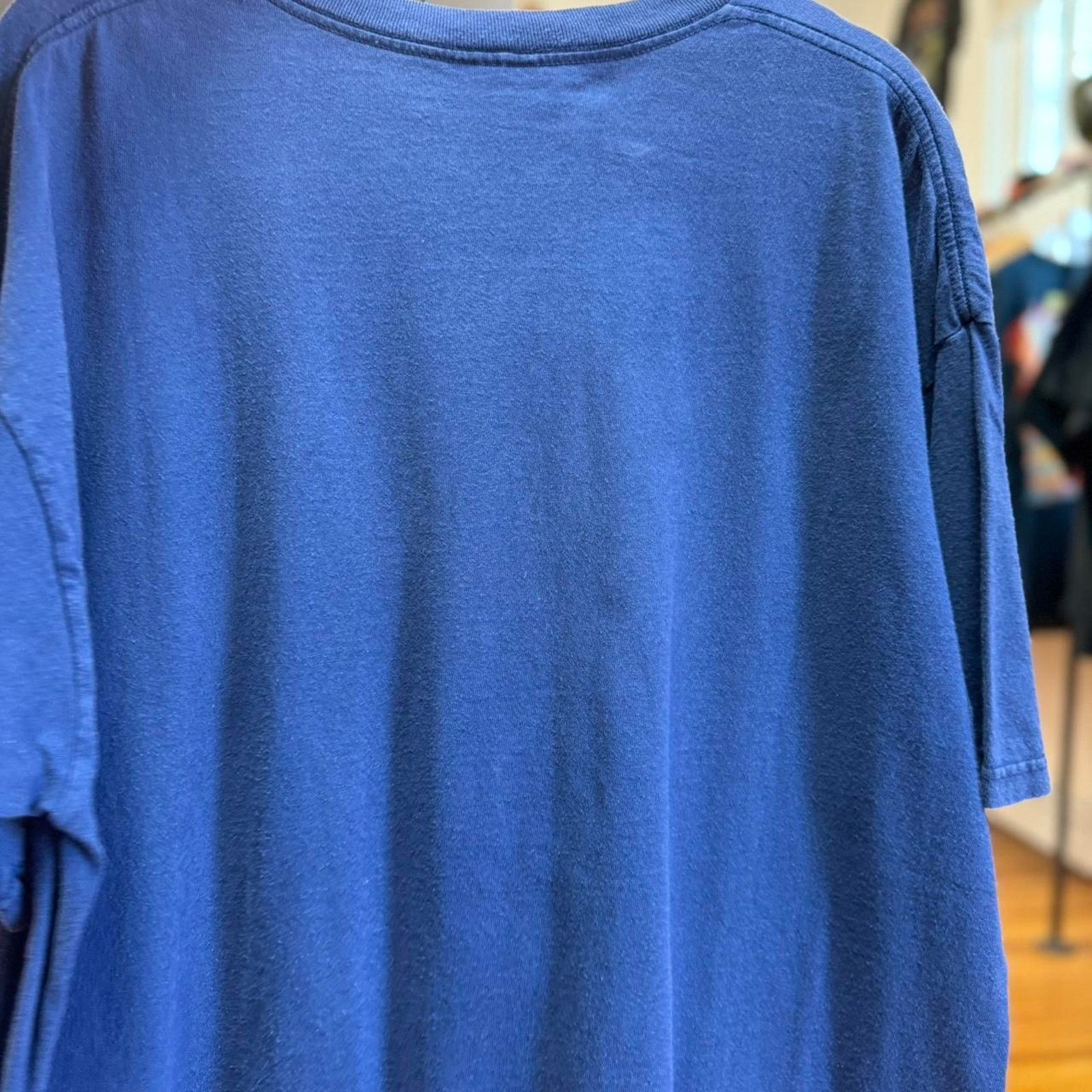 Vintage Vintage 90s Tommy Hilfiger Faded Crest T-Shirt Size US XL / EU 56 / 4 - 6 Thumbnail