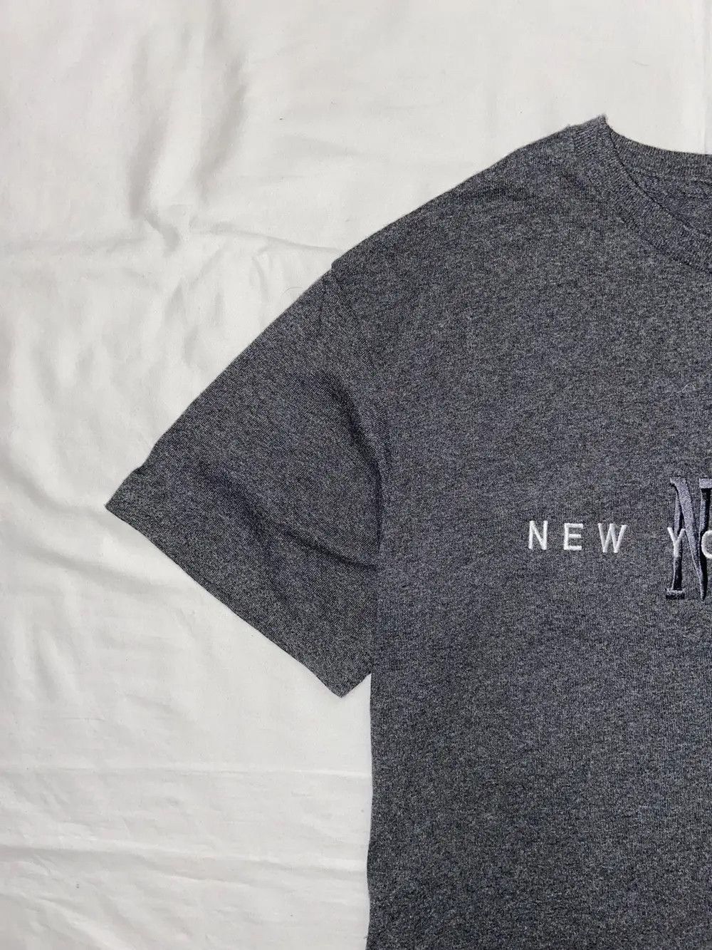 Vintage VINTAGE NEW YORK NY TEE T SHIRT Y2K STREETWEAR USA AMERICA Size US M / EU 48-50 / 2 - 10 Thumbnail