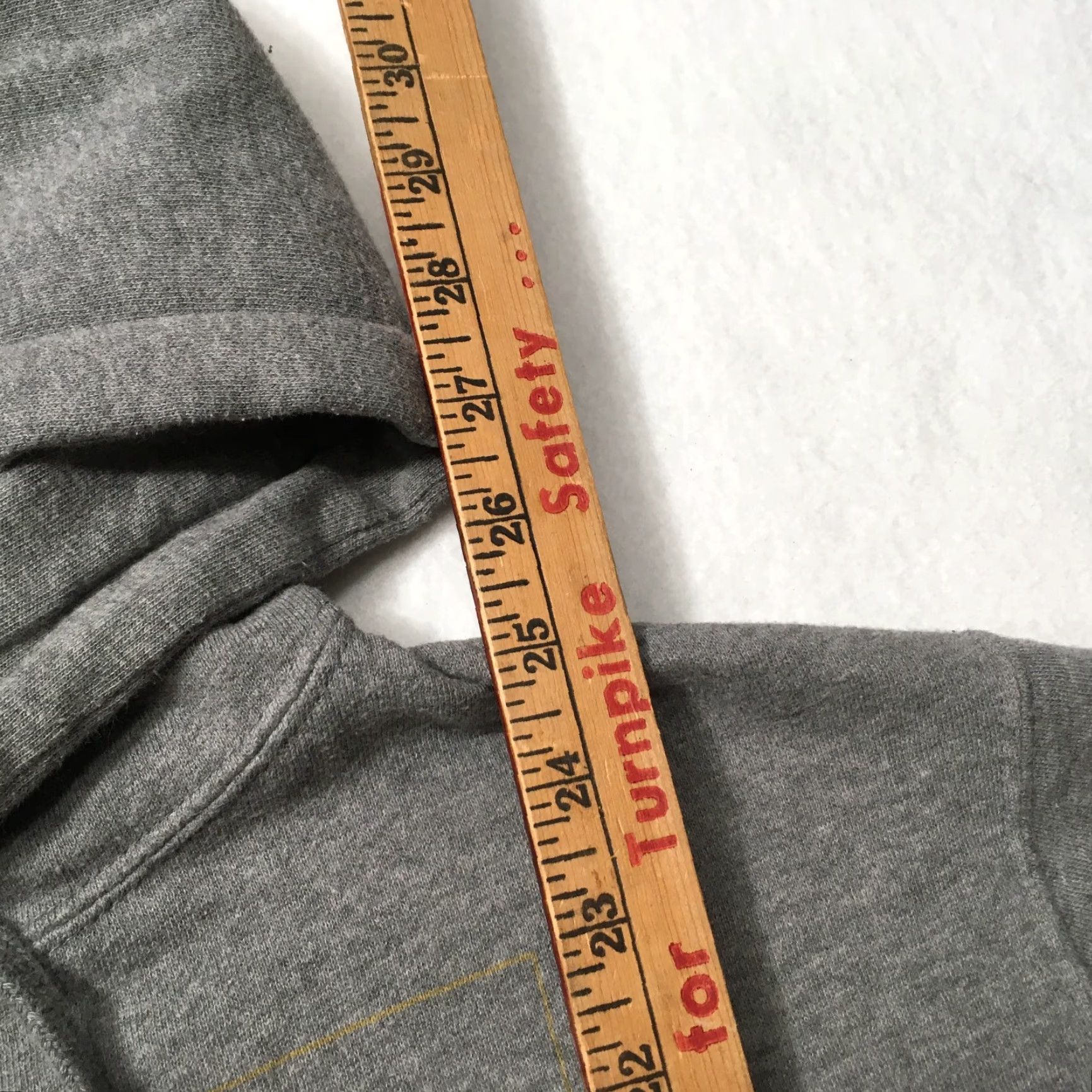 Vintage HUME Mens Hooded Sweatshirt Gray M Shirt Mens Hooded Sweatshirt Gray M GRAPHIC Size US M / EU 48-50 / 2 - 7 Thumbnail