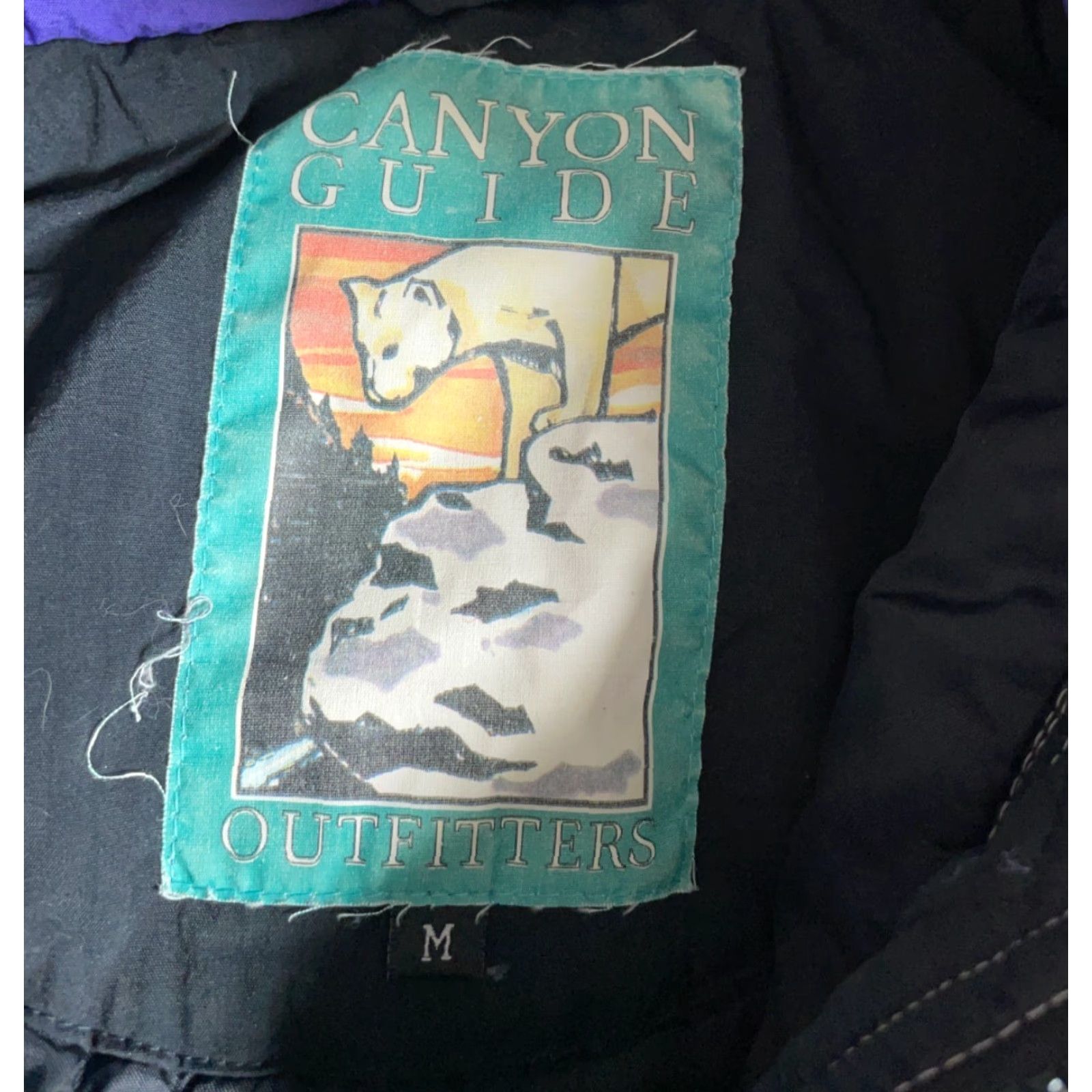 Vintage VINTAGE Canyon Guide Outfitters Jacket Mens M Purple 90s Pullover Hooded Insulated Anorak Zip Pockets Short Nylon Shell Lining Softshell coat Size US M / EU 48-50 / 2 - 3 Thumbnail