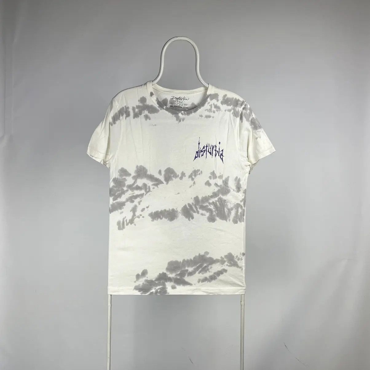 Band Tees Disturbia Tshirt bat dagger size Small Size US S / EU 44-46 / 1 - 2 Thumbnail