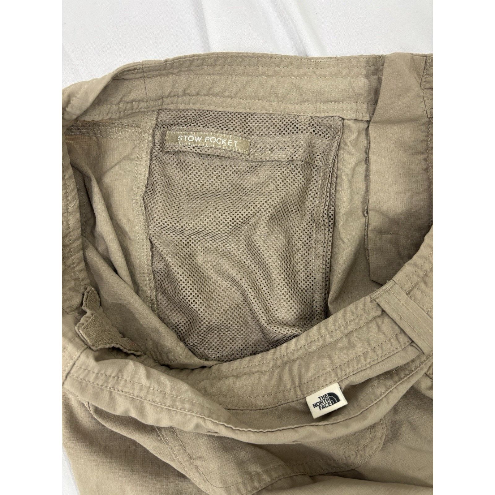 The North Face The North Face Women Tan Khaki Hiking Nylon Pants Cuff Sz 8 Size 30" / US 8 / IT 44 - 11 Thumbnail