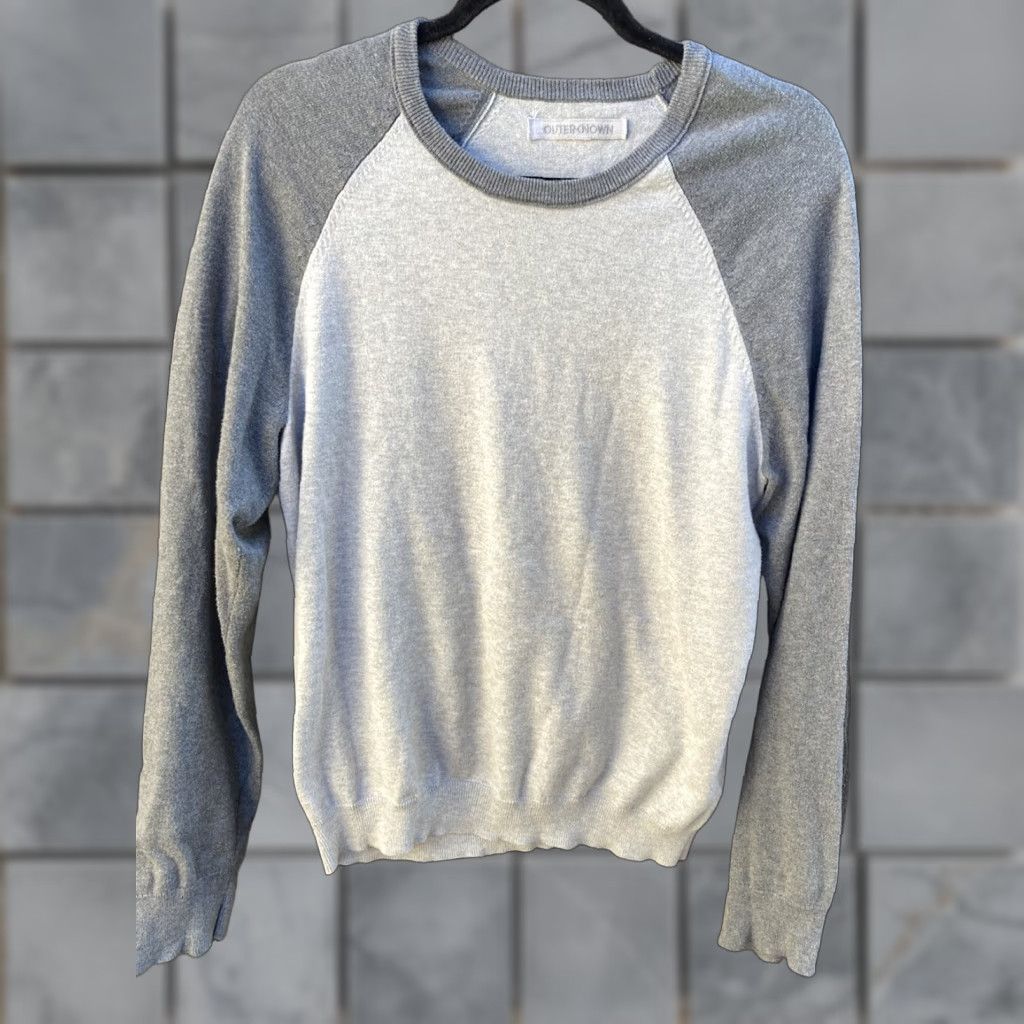 Outerknown Outerknown Gray Crew Neck Sweater S Organic Cotton Lightweight Mens Regular Knit Pullover Easy Care 90s Logo Vintage? No Size US S / EU 44-46 / 1 - 1 Thumbnail