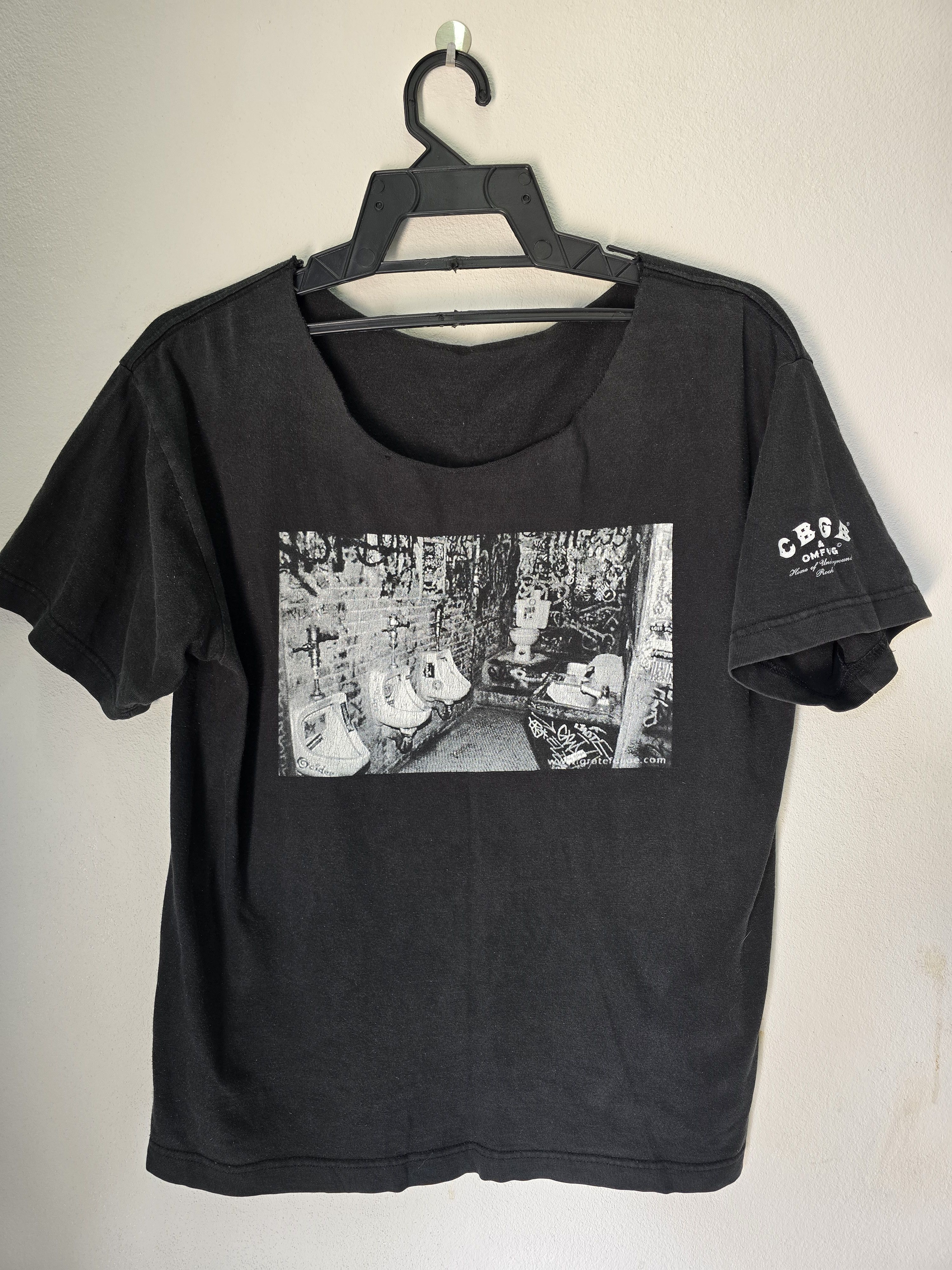 Japanese Brand CBGb & OMFUG Neckless Tshirt Punk S Size US S / EU 44-46 / 1 - 2 Thumbnail