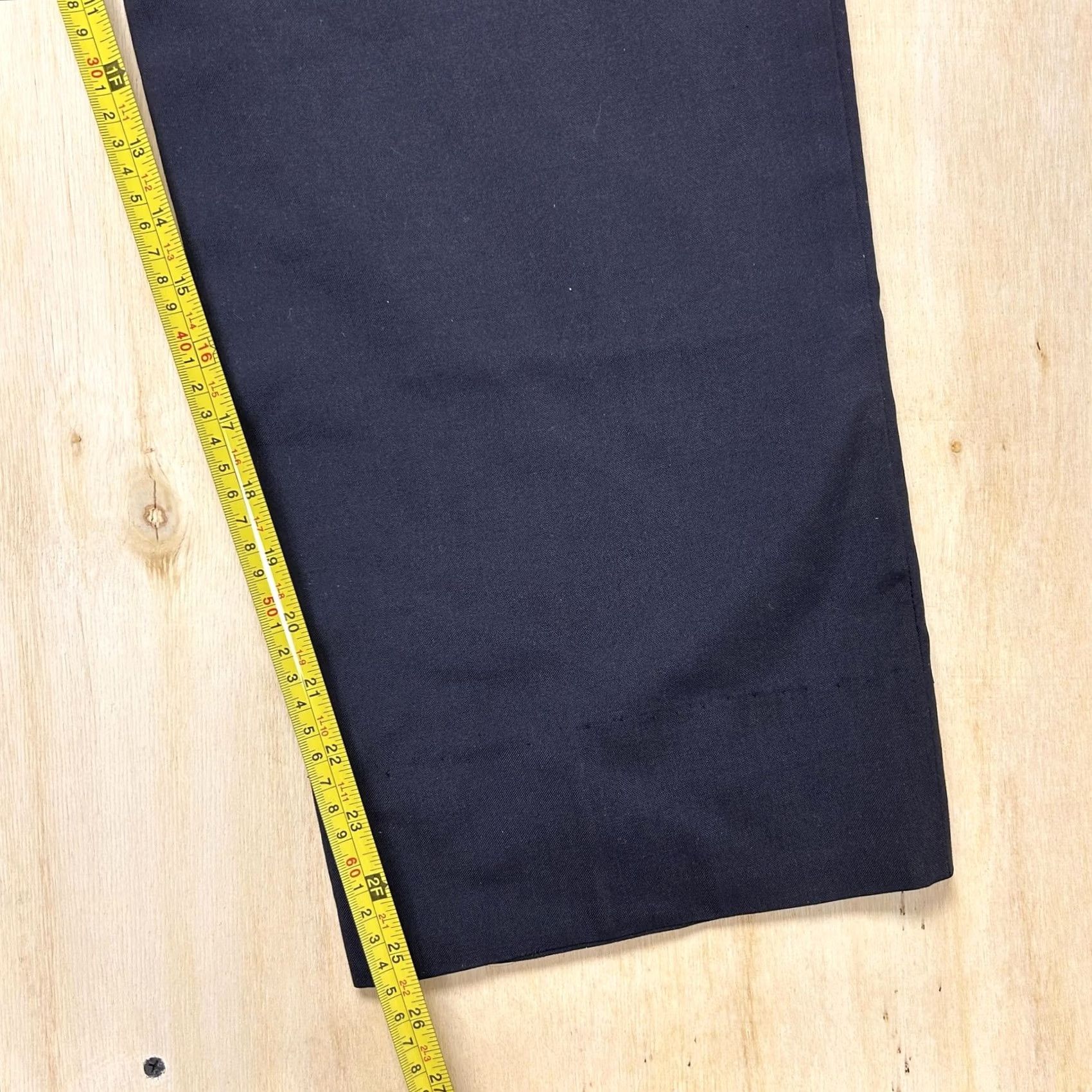 Vintage Black Dress Pants Mens 34x32 Pleated Straight Leg Office Workwear Dress Pants Mens 34x32 Black SlasPockets Front Pleated Front Slit N/A Size US 34 / EU 50 - 5 Thumbnail