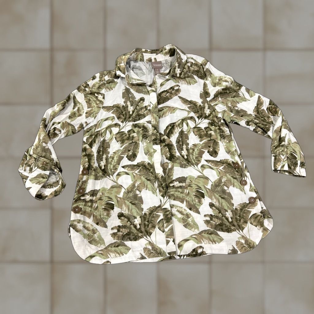 Vintage Chicos Blouse Womens 1 White Green Floral Print Lightweight Viscose Button Front Casual Shirt Green Classic Floral Summerspring Womens Size XS / US 0-2 / IT 36-38 - 1 Thumbnail