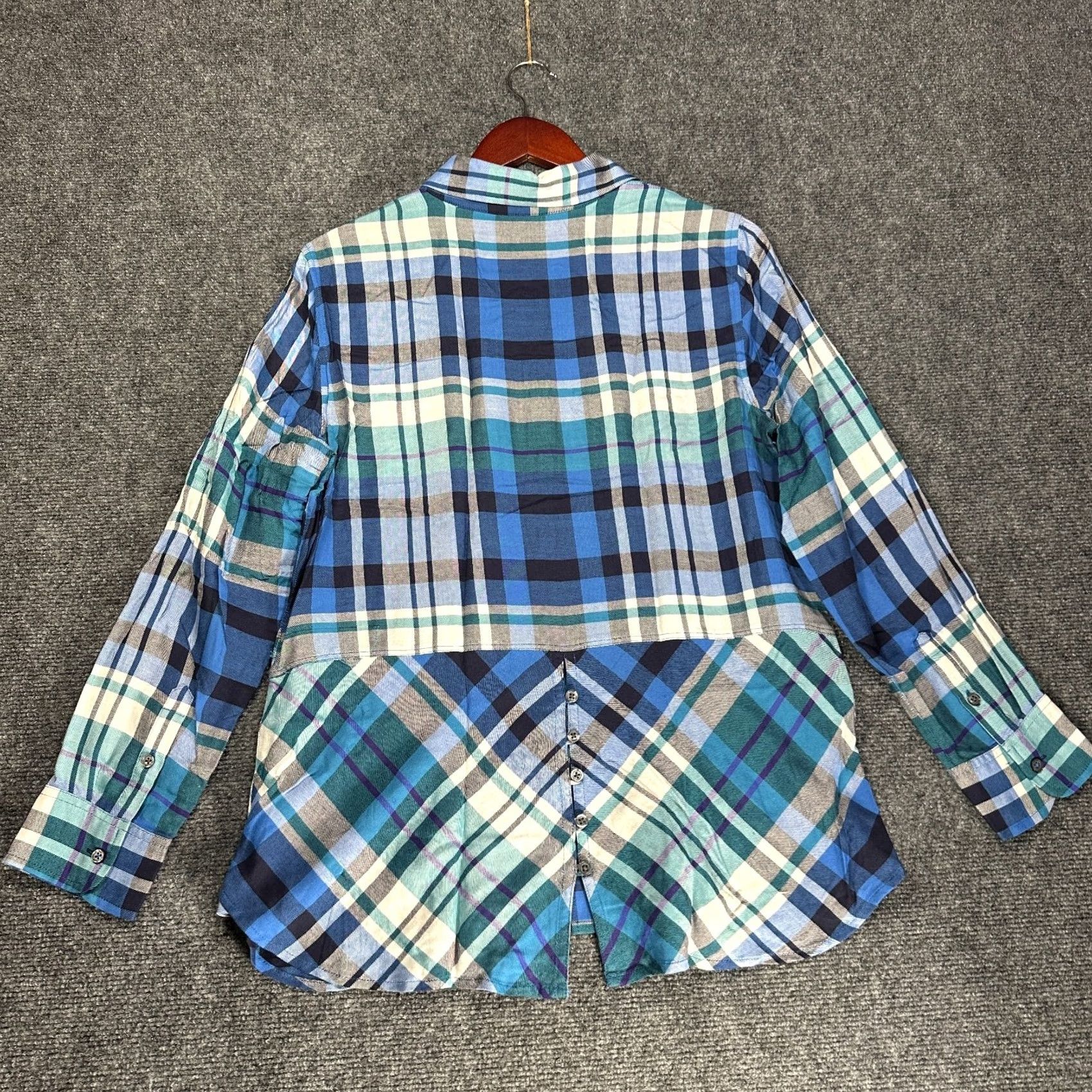 Talbots Talbots Womens Medium Blue Plaid Shirt Button Up Blouse Pocket Button Cuffs Size M / US 6-8 / IT 42-44 - 7 Thumbnail
