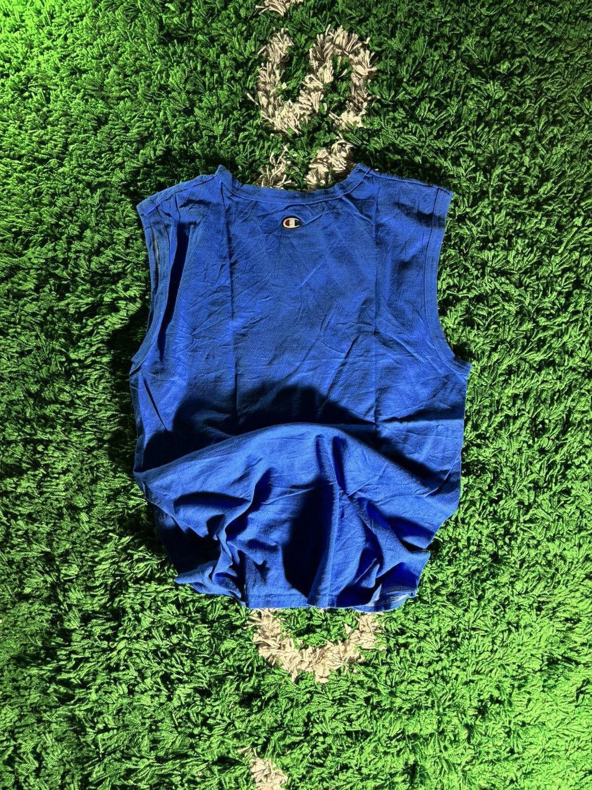 Champion 2010s Champion Sleeveless Tank-Top Size US L / EU 52-54 / 3 - 4 Thumbnail