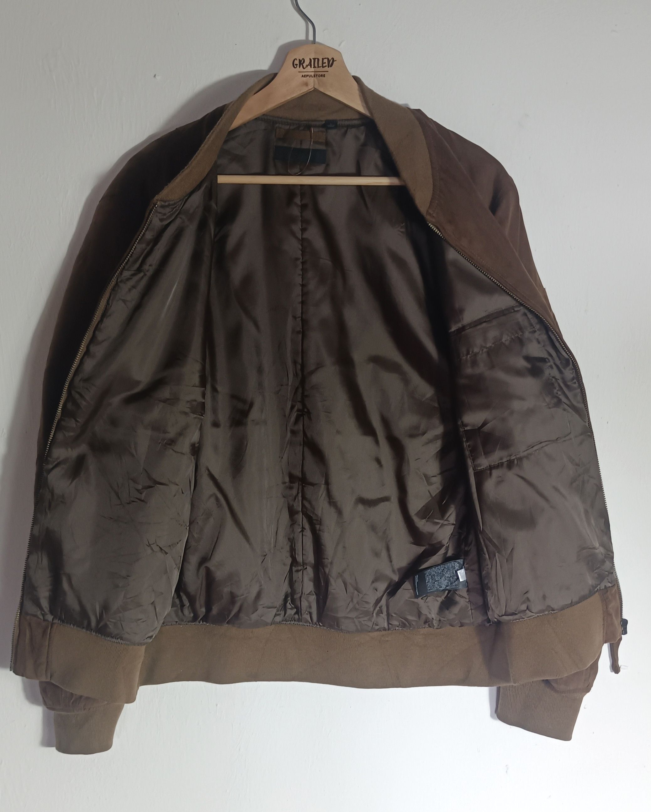 Japanese Brand × Uniqlo × Vintage Uniqlo Bomber Velvet Jacket Size US L / EU 52-54 / 3 - 2 Thumbnail