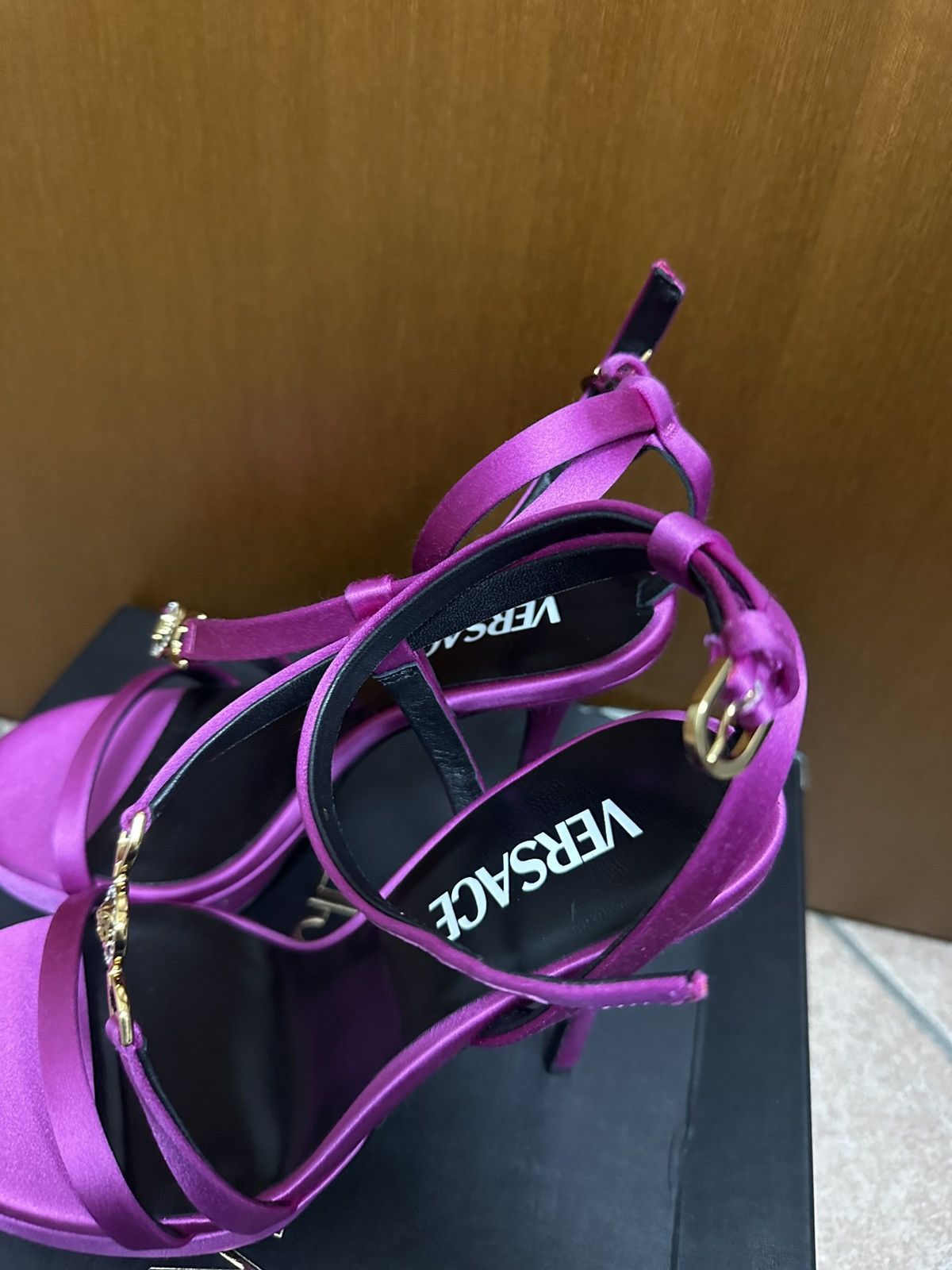Versace Versace Crystal Medusa 95 Sandals Size US 6 / IT 36 - 6 Thumbnail