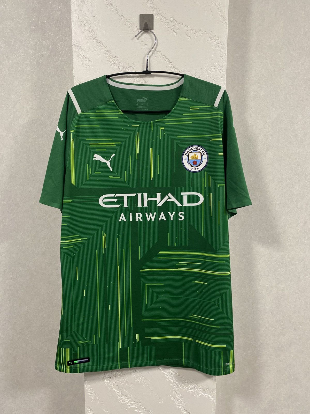 Puma Manchester City 2021/2022 home soccer jersey size: XXL Size US XXL / EU 58 / 5 - 1 Thumbnail