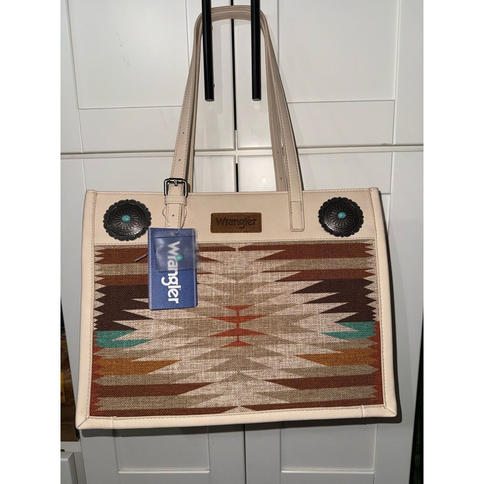 Wrangler Wrangler Beige Aztec Tote Bag WRANGLER LEATHER PATCH POCKET Size ONE SIZE - 1 Thumbnail