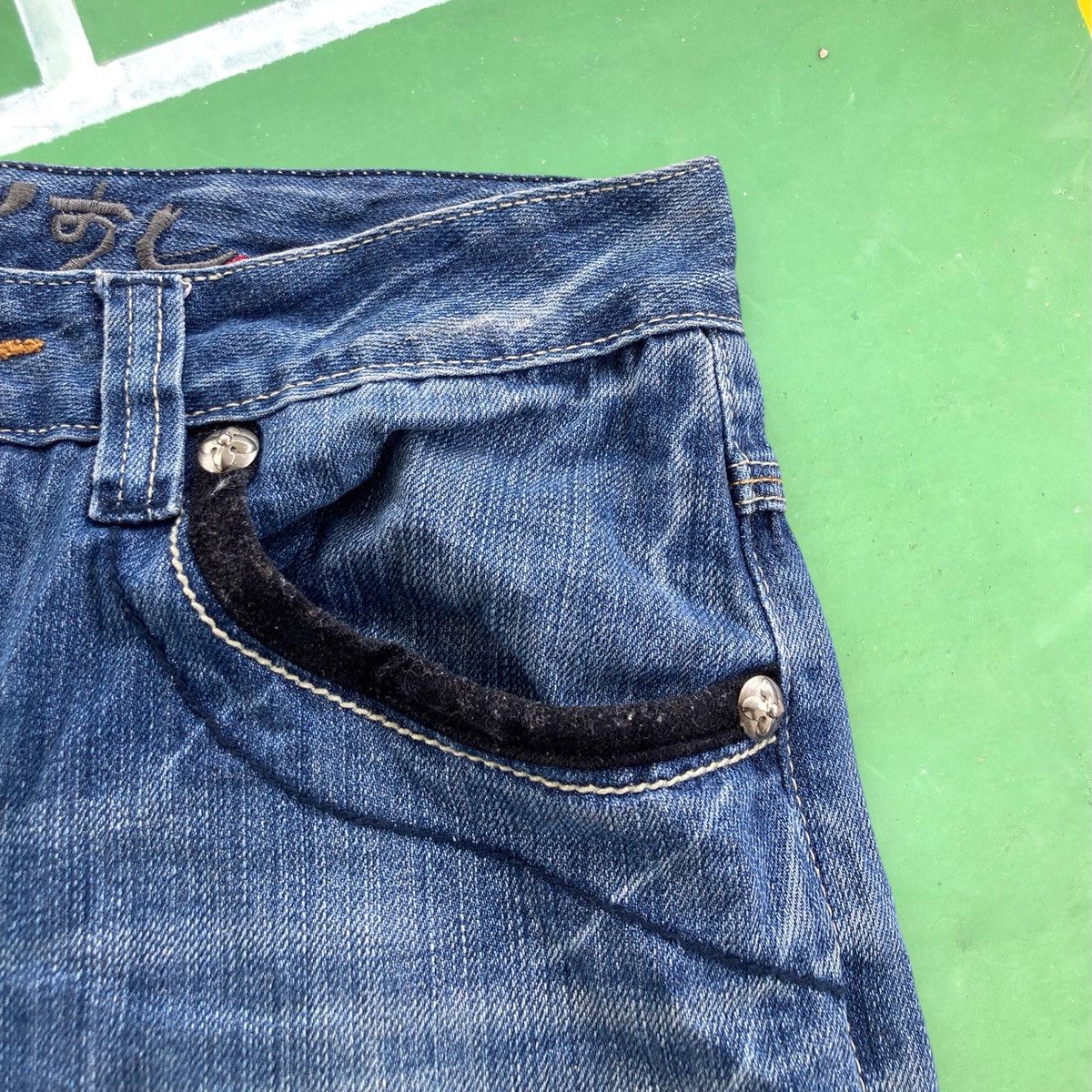 Japanese Brand Big Train Japan Embroidery Pocket Faded Denim Pants Size US 32 / EU 48 - 11 Thumbnail