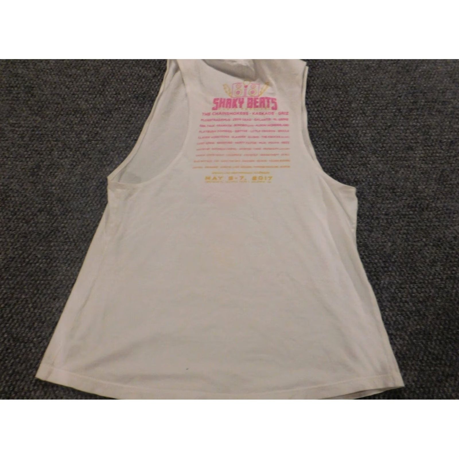 Vintage VINTAGE? No. Shaky Laundry Simply Vera Vera Wang Tank Top Shirt Womens S Blue Crew Neck Pullover Casual Satin? Size S / US 4 / IT 40 - 6 Thumbnail