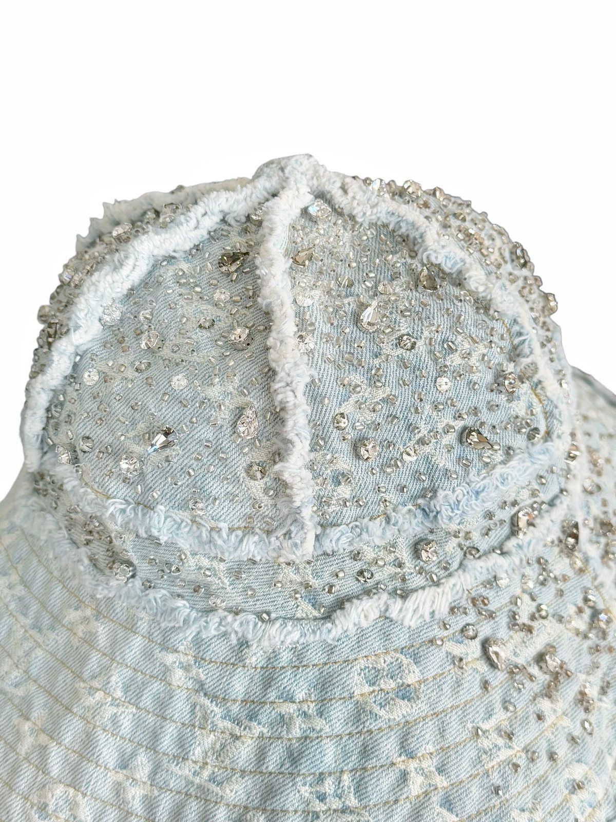 Louis Vuitton 1/1 Virgil Crystal Rain Distressed Denim Monogram Bucket Hat Size ONE SIZE - 3 Thumbnail
