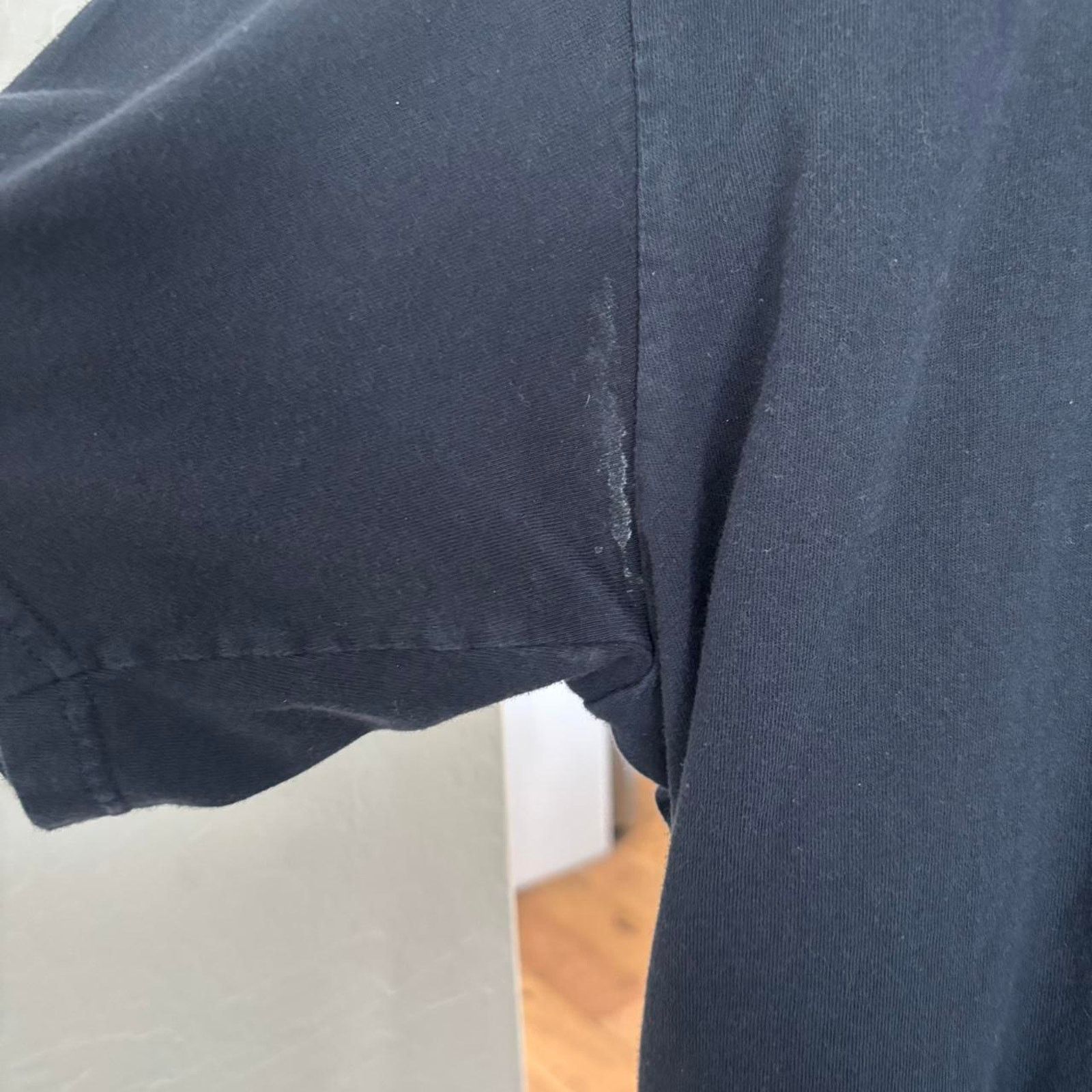 Supreme Supreme tee purchased from website Size US M / EU 48-50 / 2 - 6 Thumbnail