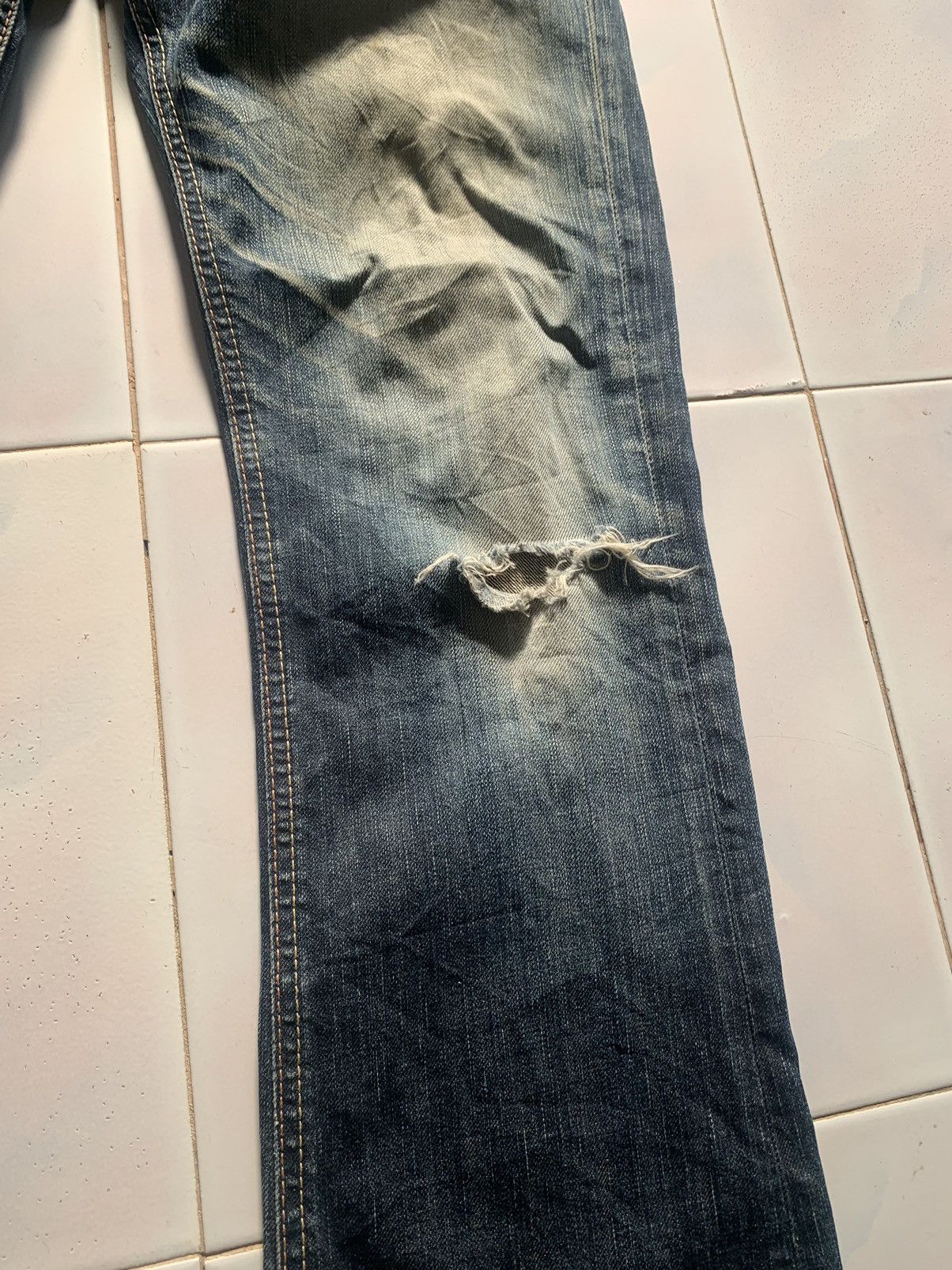 Edwin × Japanese Brand VINTAGE EDWIN 512 FLARE SELVEDGE DENIM JAPAN DISTRESSED Size US 32 / EU 48 - 4 Thumbnail