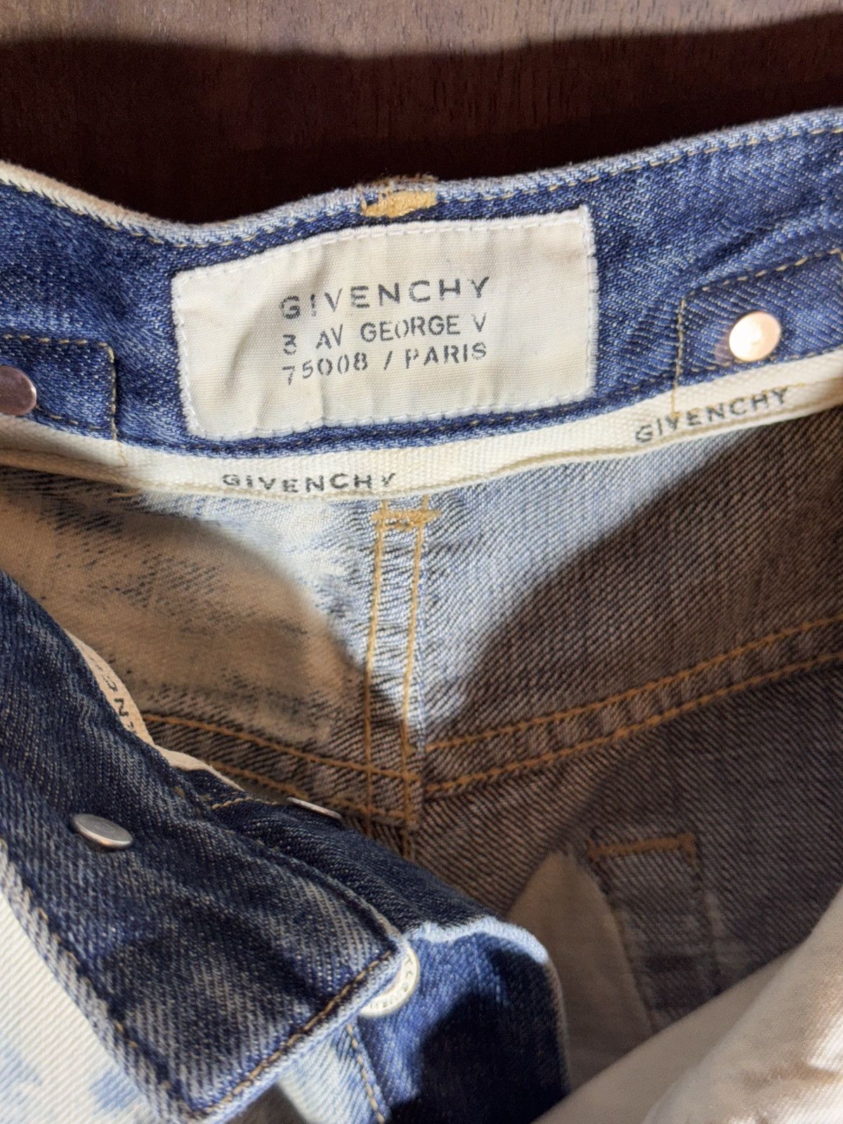 Givenchy givenchy ss20 runway bleached denim pants 26 wo Size 26" / US 2 / IT 38 - 3 Thumbnail