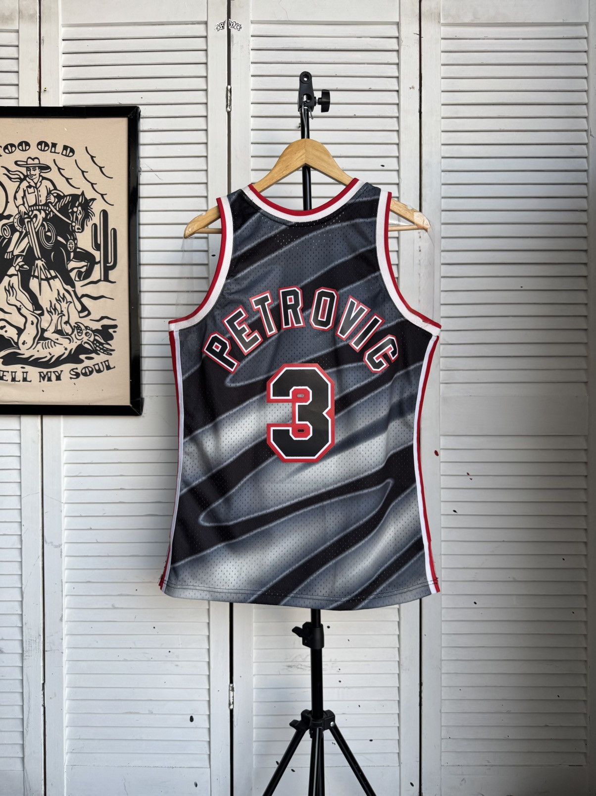 Mitchell & Ness Mitchell & Ness 3 Drazen Petrovic New Jersey Nets Reload 3.0 Size US M / EU 48-50 / 2 - 2 Thumbnail