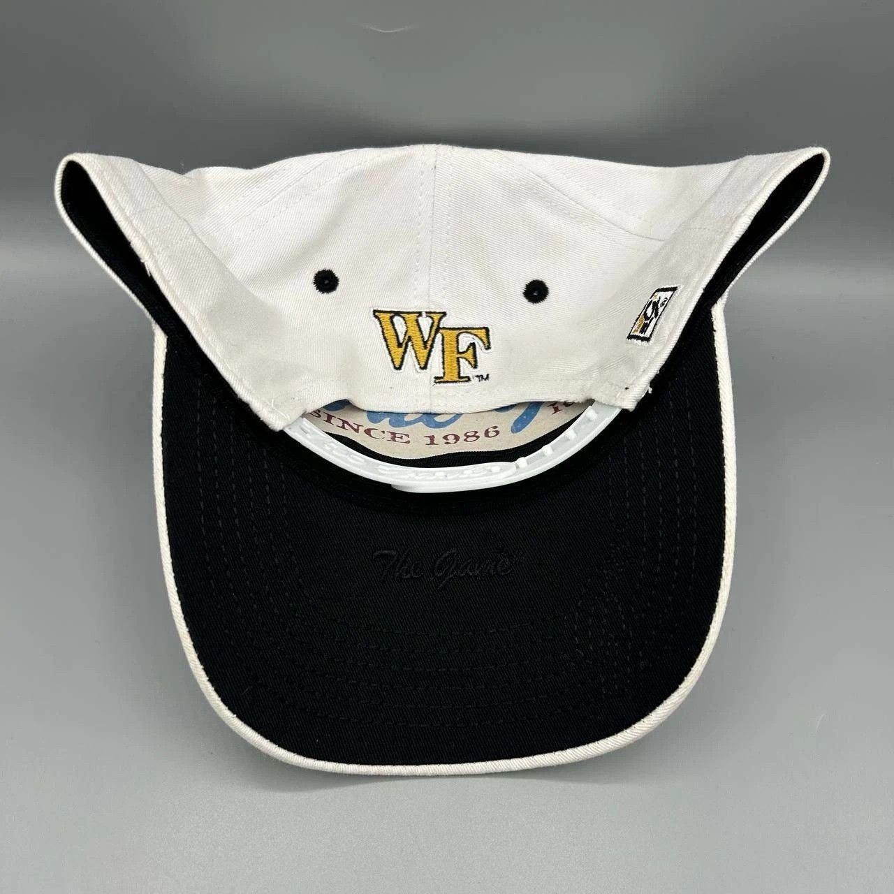 The Game Vintage Wake Forest Demon Deacons Hat Men NCAA Snap Back Cap Size ONE SIZE - 7 Thumbnail