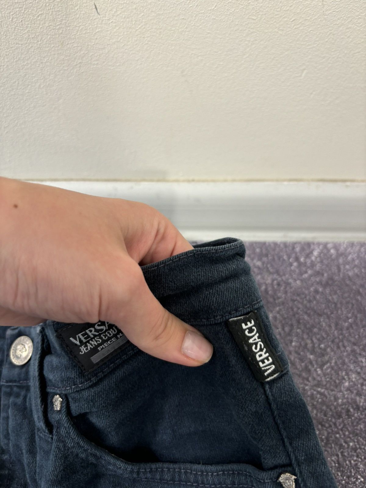 Versace Jeans Couture Vintage Versace Jeans Couture Women’s Medusa Denim Jeans Size 29" - 8 Thumbnail