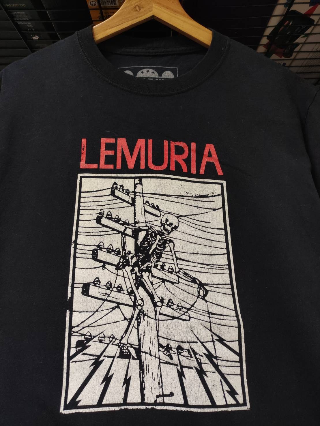 Band Tees Lemuria Bridge 9 Records. T-Shirt Size US M / EU 48-50 / 2 - 1 Thumbnail