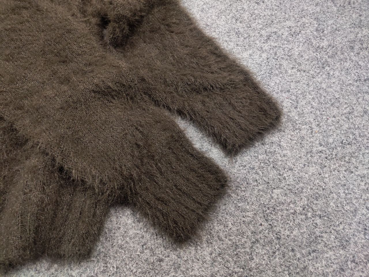 Japanese Brand Vintage Japanese Design Mohair Style fuzzy Sweater Y2K Style Size US L / EU 52-54 / 3 - 13 Thumbnail