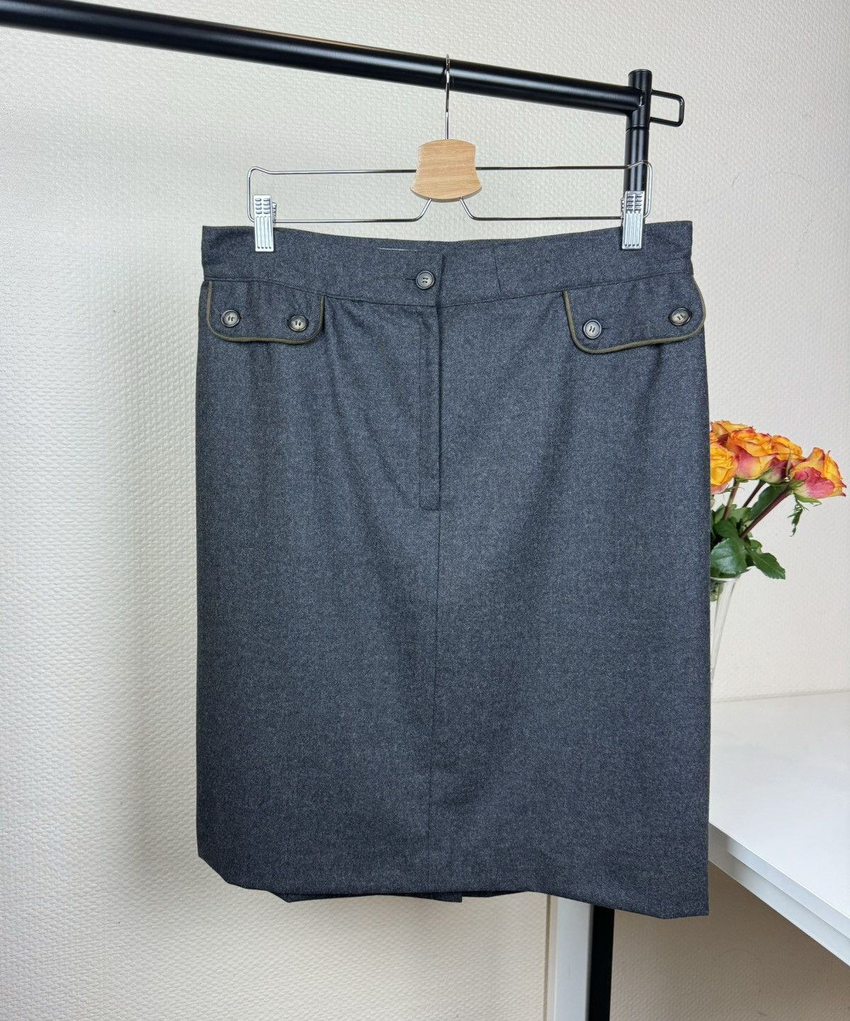 Gucci Gucci vintage wool pencil straight skirt gray anthracite L Size 34" / US 12 / IT 48 - 1 Thumbnail