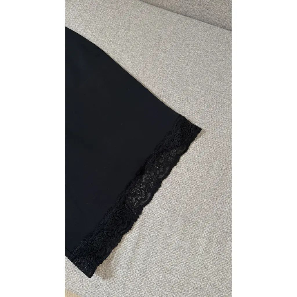 Dolce & Gabbana D&G Black Lace Bottom Vintage Knee-Length Bodycon Dress IT42 Size M / US 6-8 / IT 42-44 - 5 Thumbnail