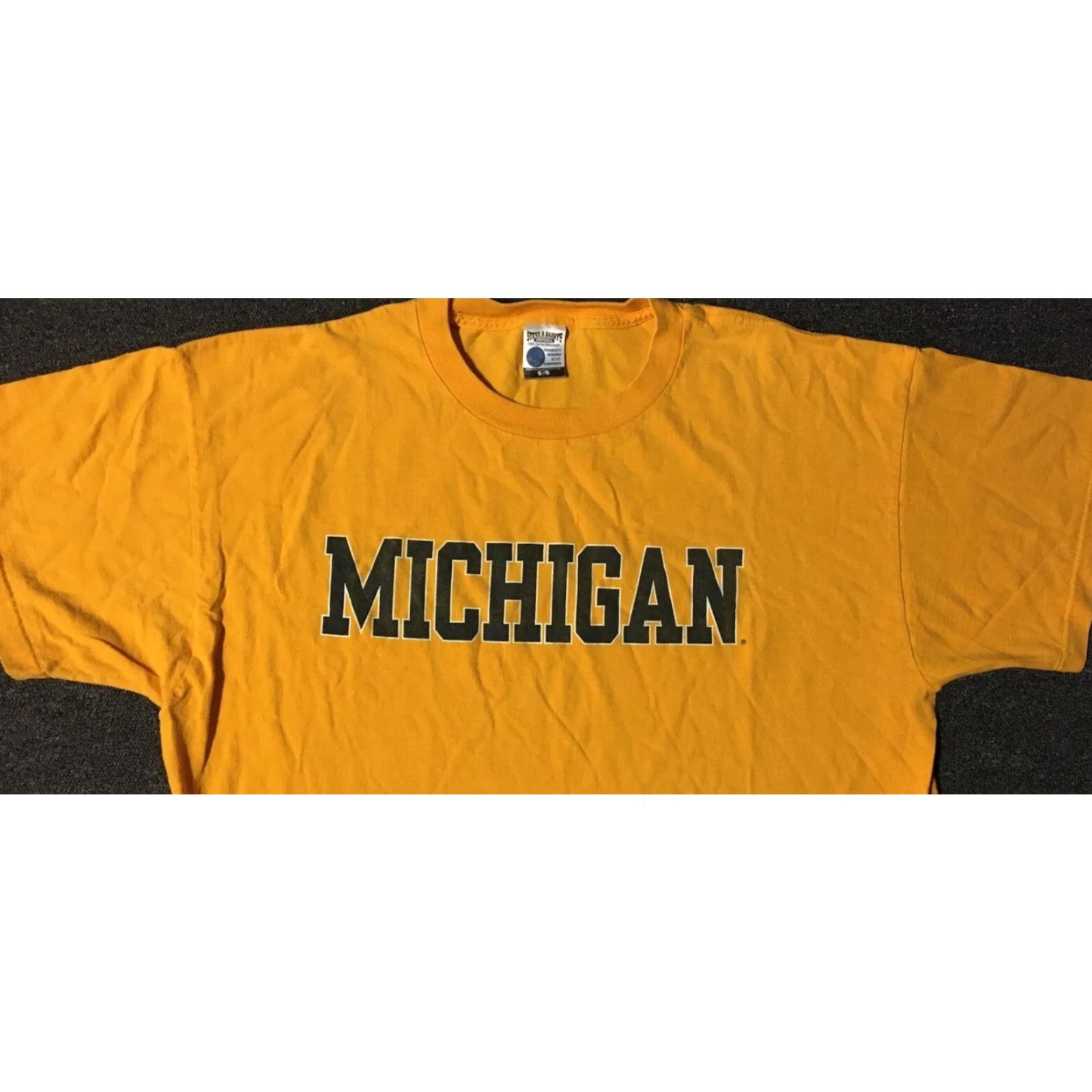Vintage VINTAGE Michigan University Faded Spellout Shirt XL Mens Yellow 90s College Grunge Track & Field Sports University Jersey T-Shirt Size US XL / EU 56 / 4 - 3 Thumbnail