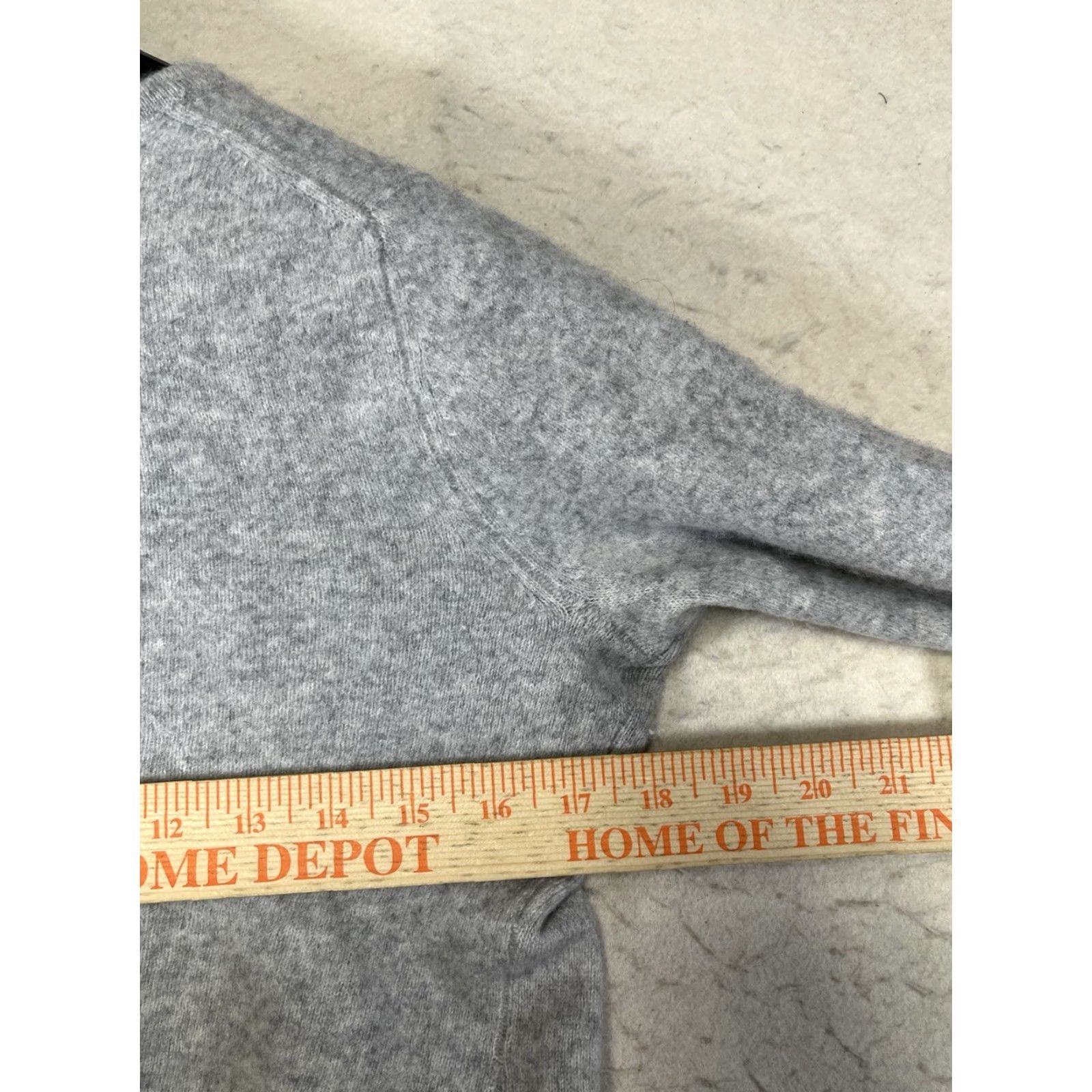 Charter Club Charter Club Sweater Crewneck 100% Cashmere Gray Small Women's Pullover Knit Crew Neck Casual Regular Fit Size S / US 4 / IT 40 - 3 Thumbnail