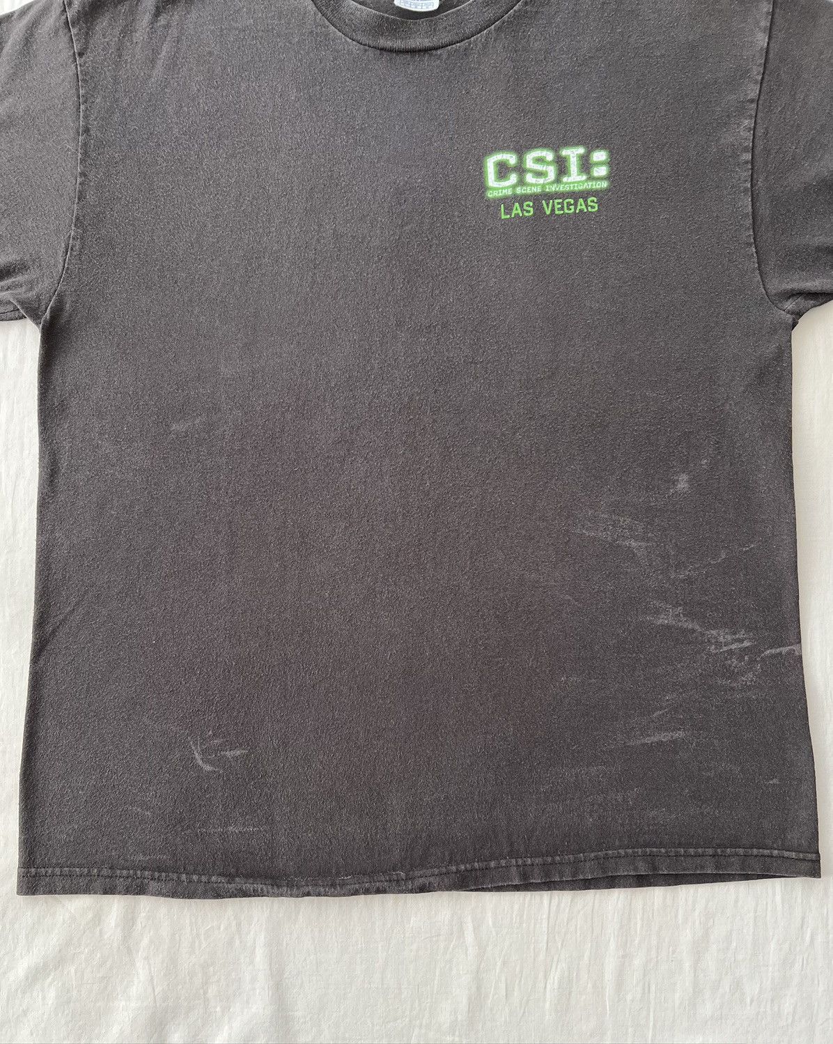 Vintage Vintage 2001 CSI Crime Scene Investigation TV Show Movie Tee Size US L / EU 52-54 / 3 - 8 Thumbnail