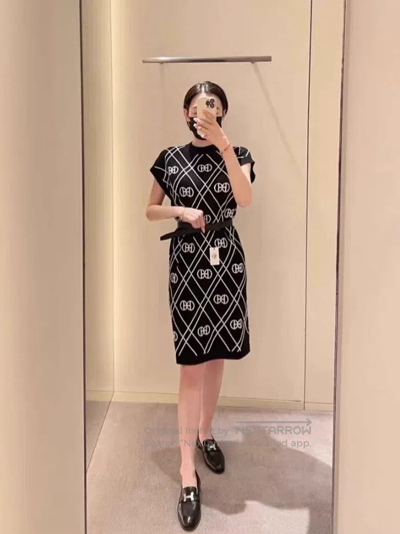Hermes Hermes Classic Pig Nose Logo All-Over Cashmere Dress Size XS / US 0-2 / IT 36-38 - 8 Thumbnail