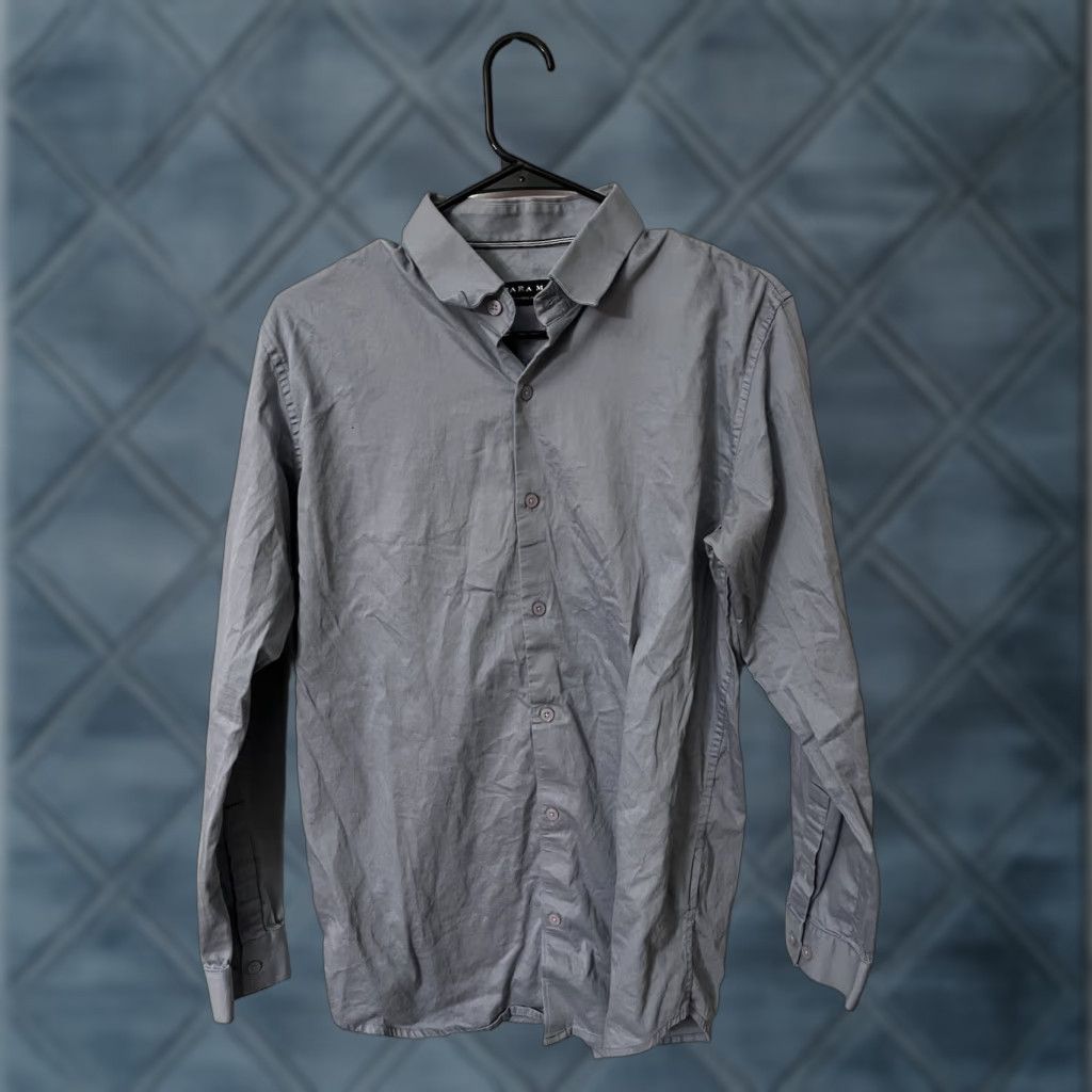 Zara ZARA MAN Button-Down Shirt Adult XL Gray Solid Long Sleeve Tailored Fit Mens Size US XL / EU 56 / 4 - 1 Thumbnail