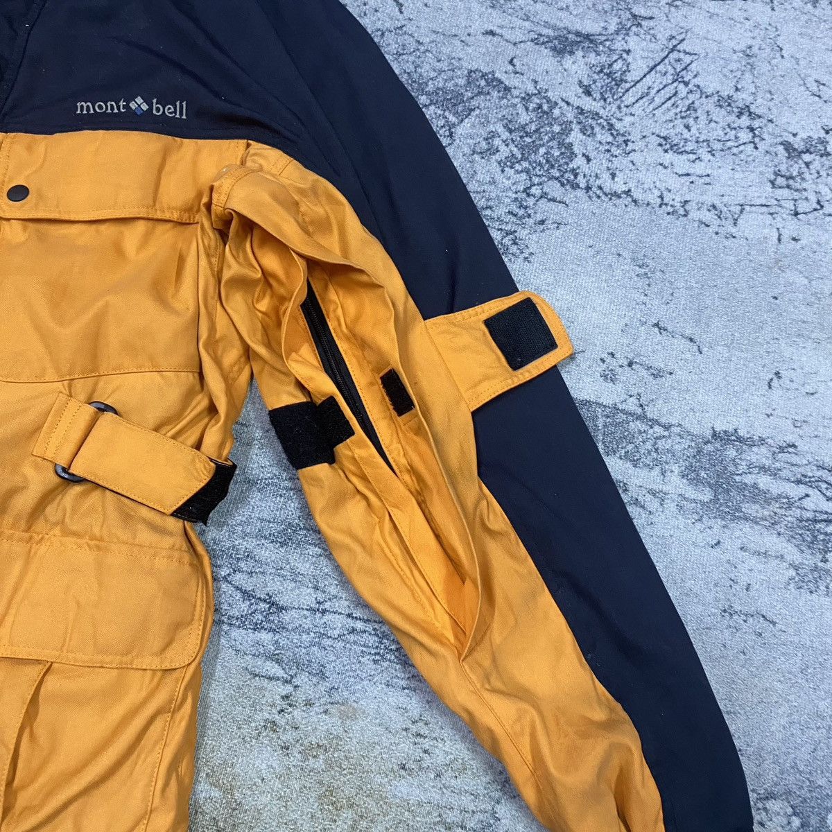 Montbell Vintage Mont Bell Multi Pocket Jacket Size US M / EU 48-50 / 2 - 4 Thumbnail