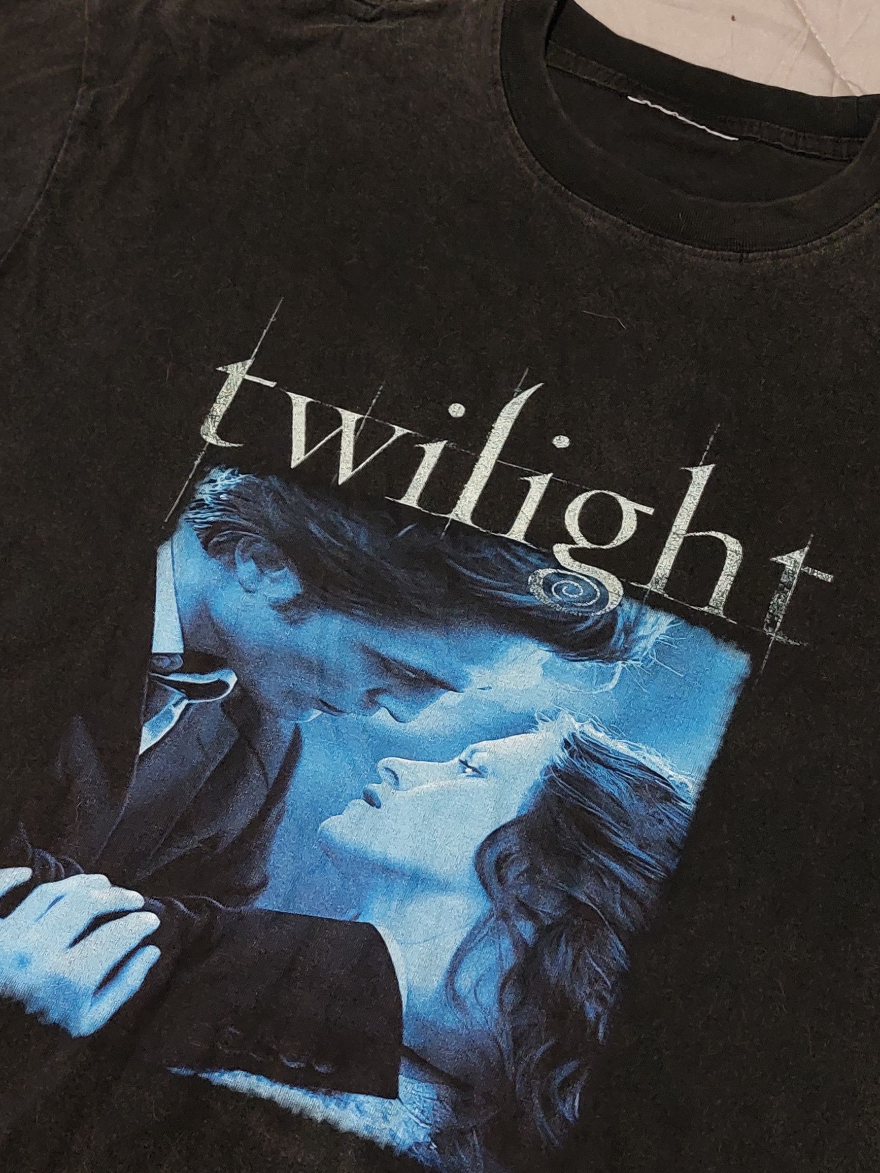 Vintage Twilight tee Size US L / EU 52-54 / 3 - 2 Thumbnail