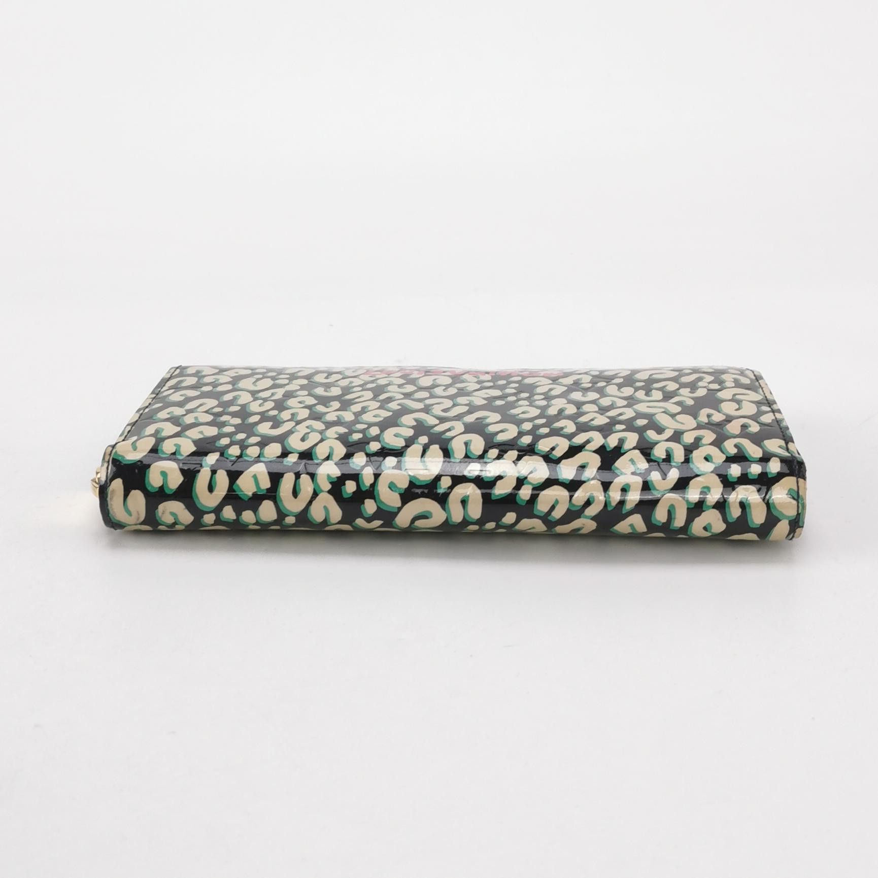 Louis Vuitton Louis Vuitton (LV) Patent leather print classic fashion ver Size ONE SIZE - 2 Thumbnail