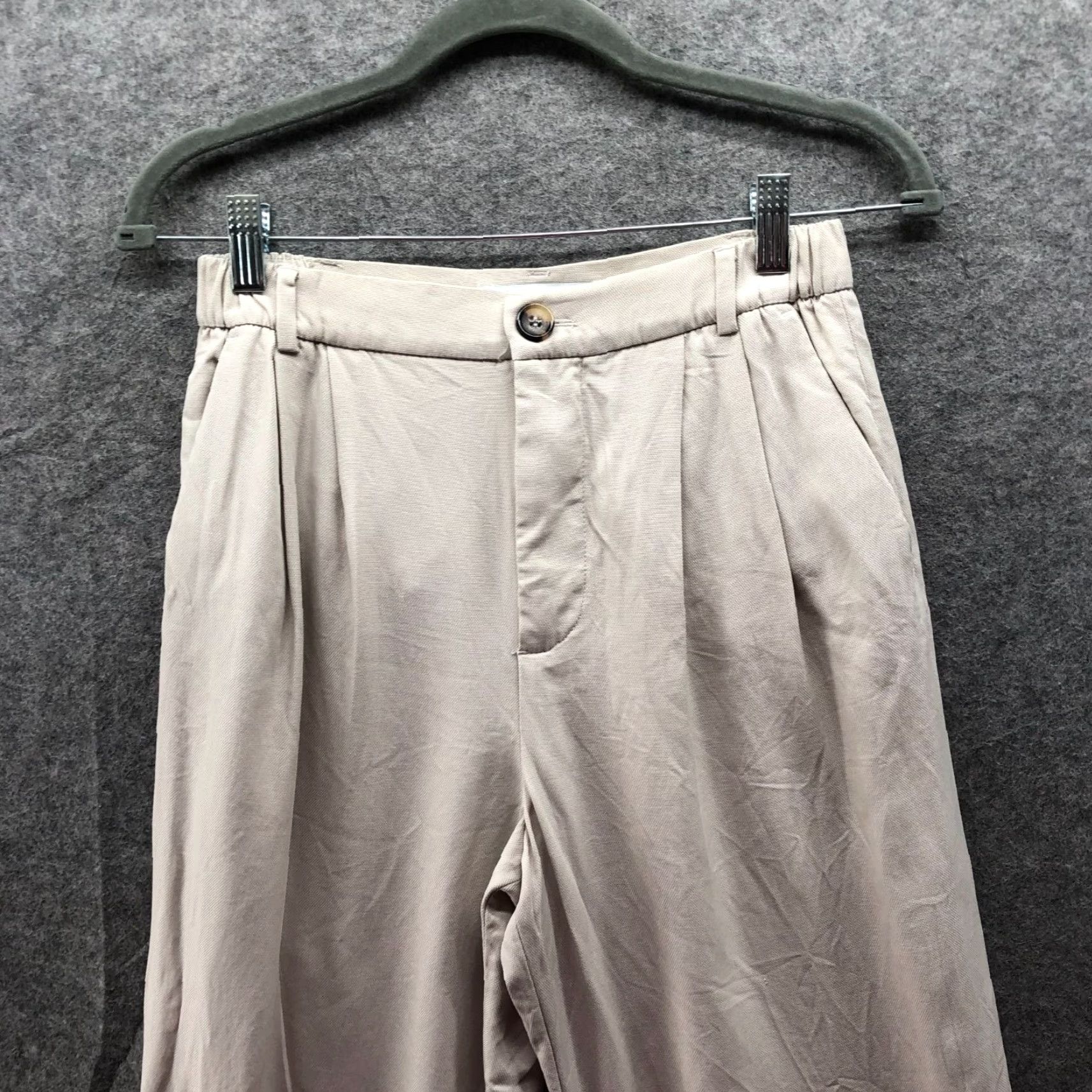 Zara VINTAGE? No — Zara Pleated Front Crop Pants Womens XS Beige Crepe High Rise Relaxed Trouser Size 26" / US 2 / IT 38 - 3 Thumbnail